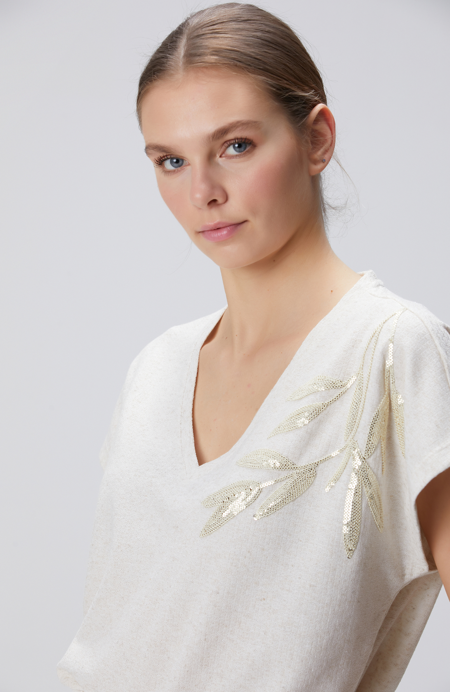 Bej Keten Karışımlı T-shirt