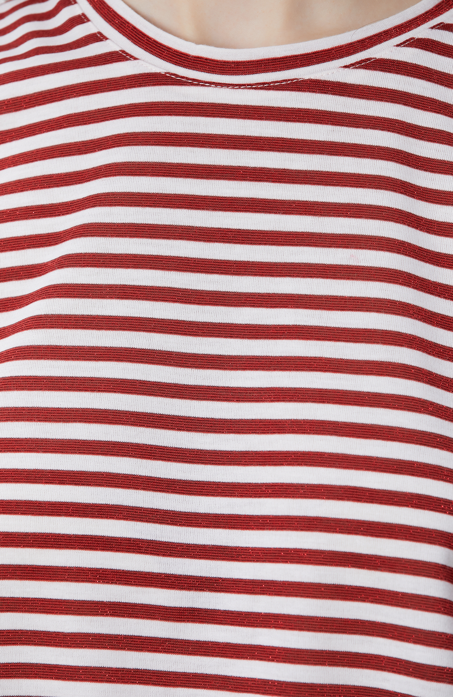 Kırmızı Beyaz T-shirt