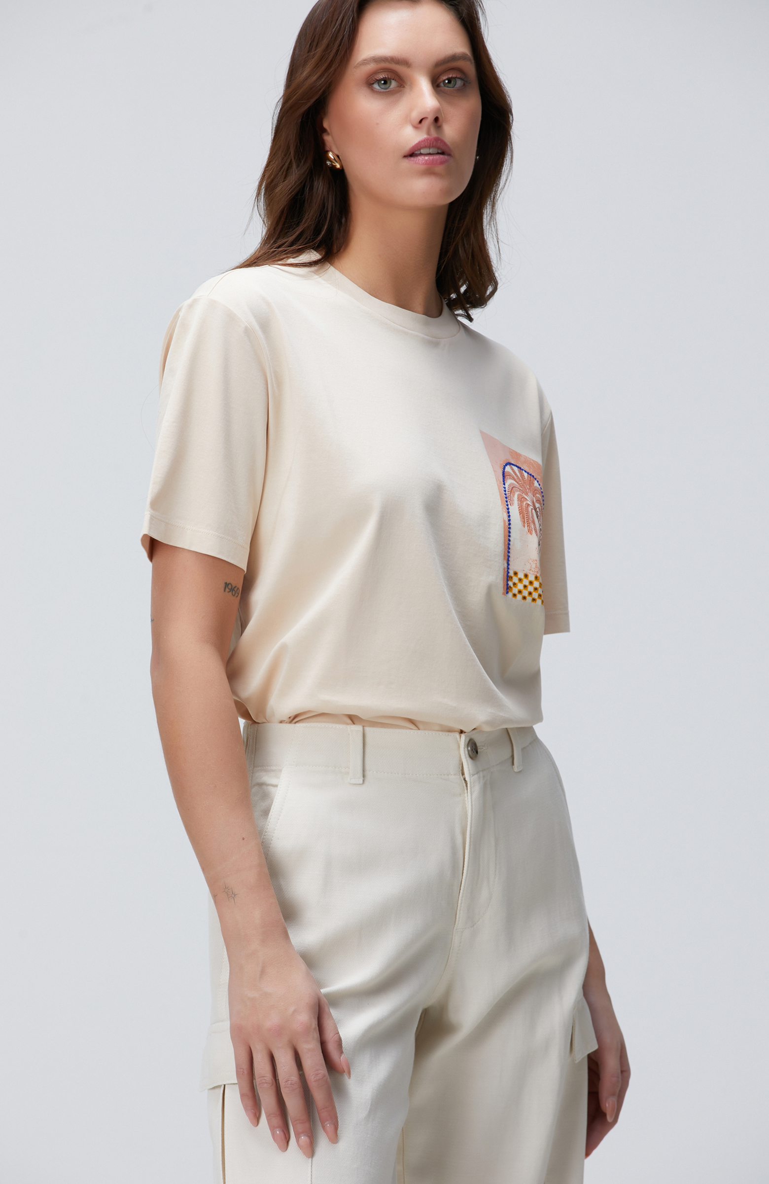 Bej Baskılı T-shirt