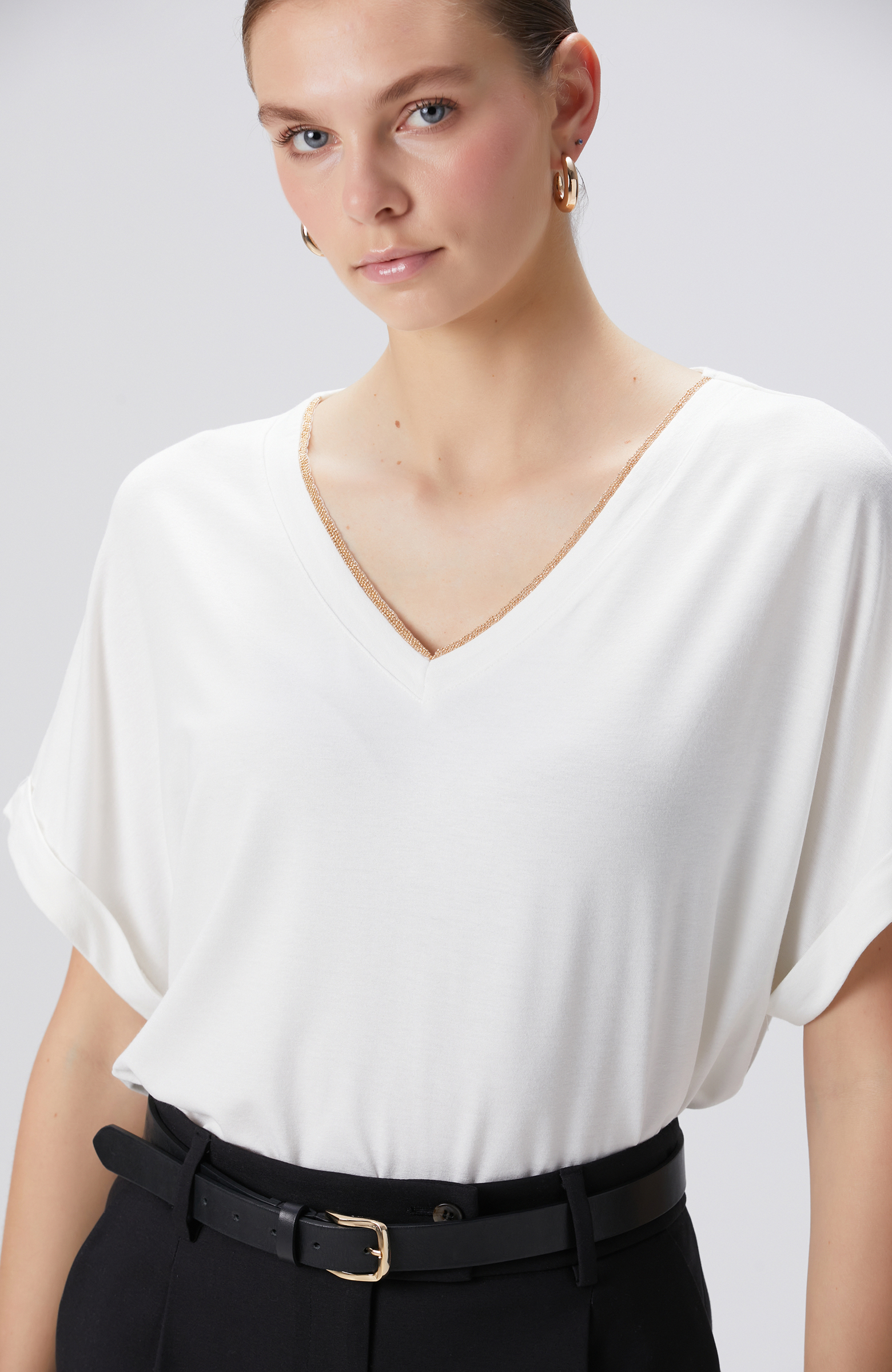 Kırık Beyaz T-shirt