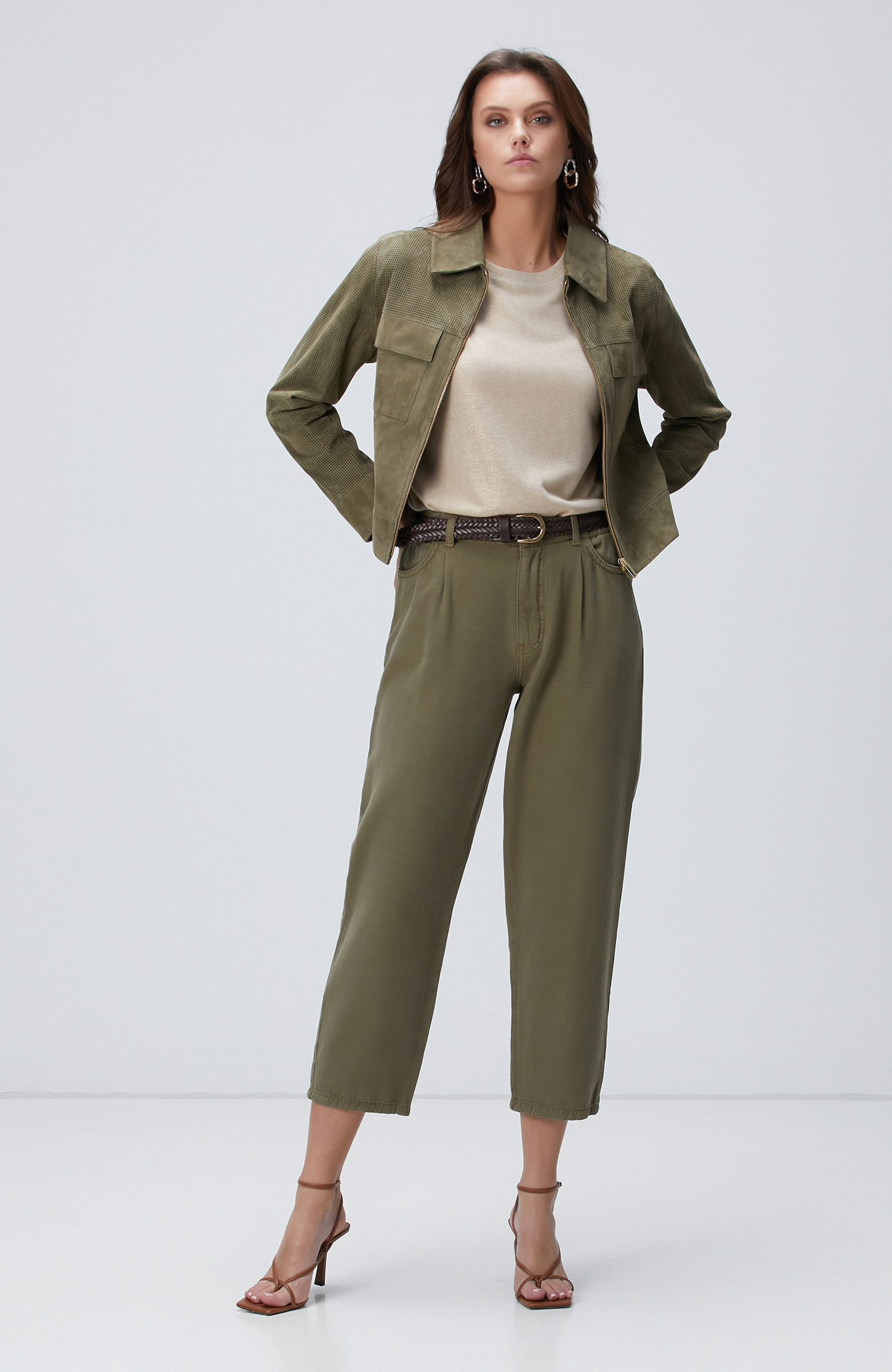 Bej Apoletli Varak Baskılı T-shirt