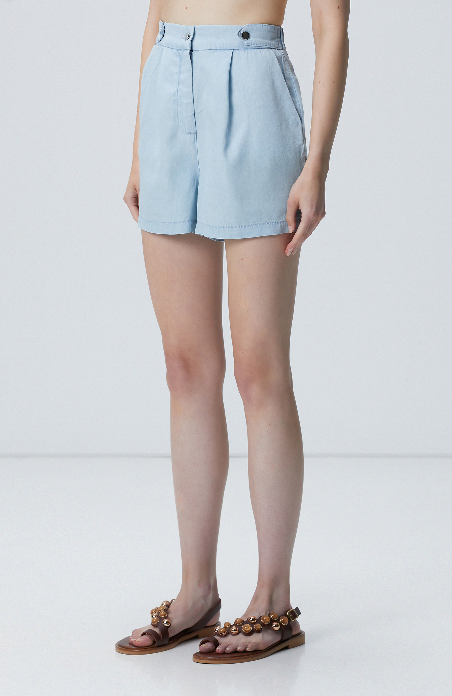 Açık Mavi Mini Denim Şort