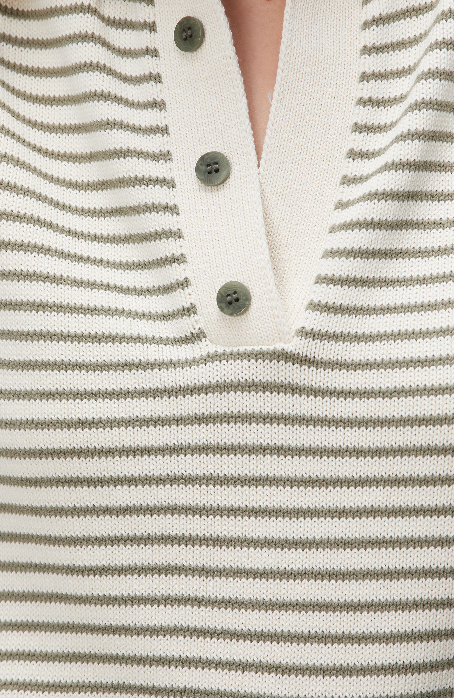 Ekru Haki Polo Yaka Çizgili Triko