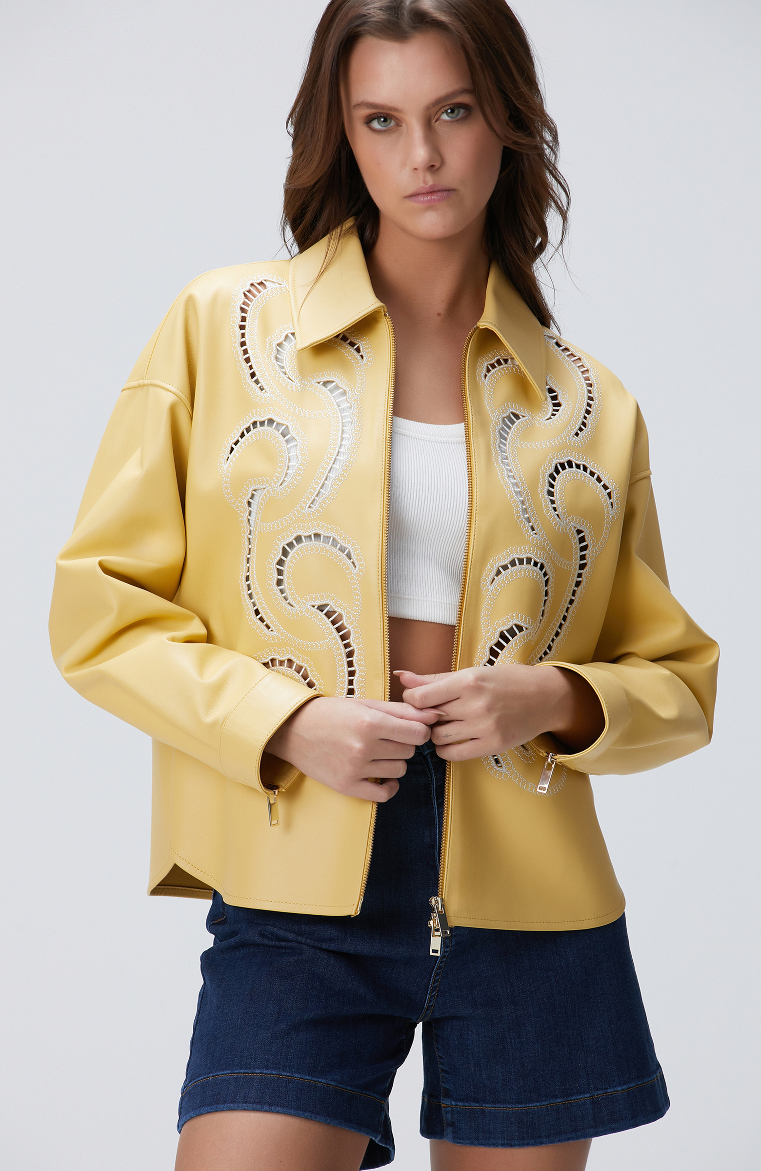 Limited Sarı Nakışlı Deri Mont