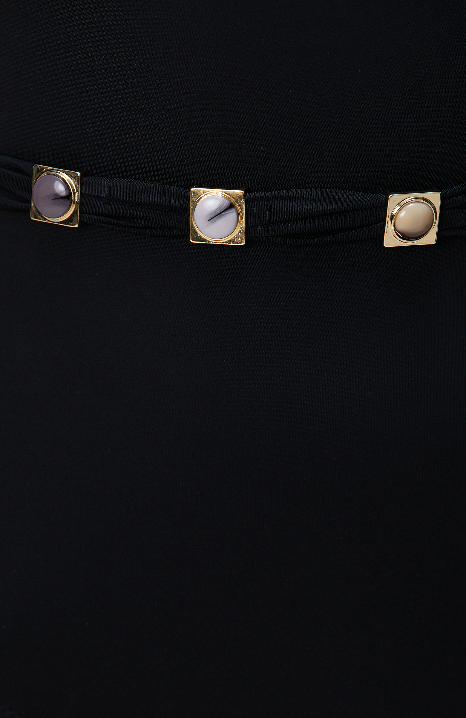 Siyah Taşlı Kemer Detaylı Mayo