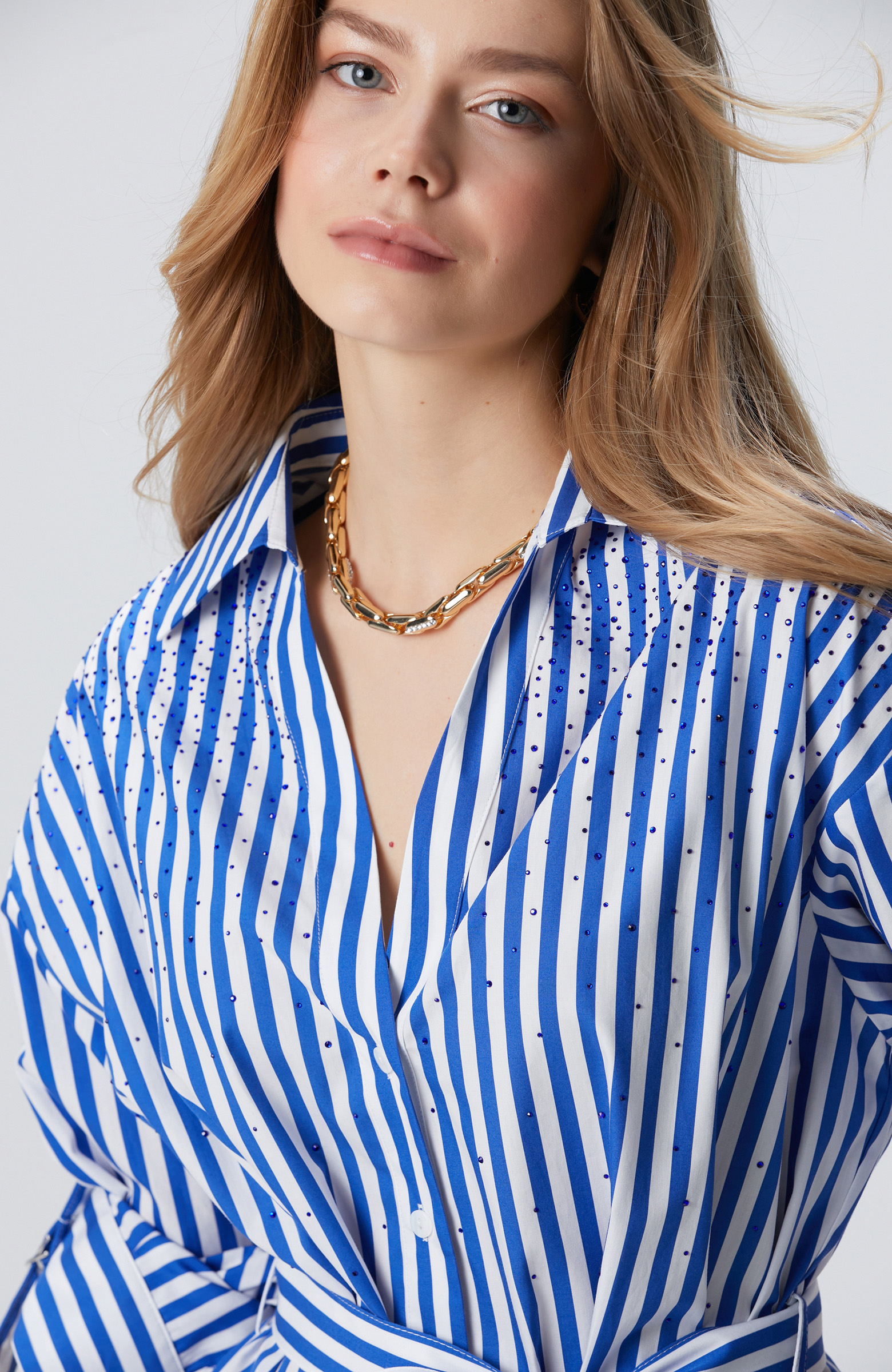 Saks Beyaz Taş Baskılı Midi Elbise