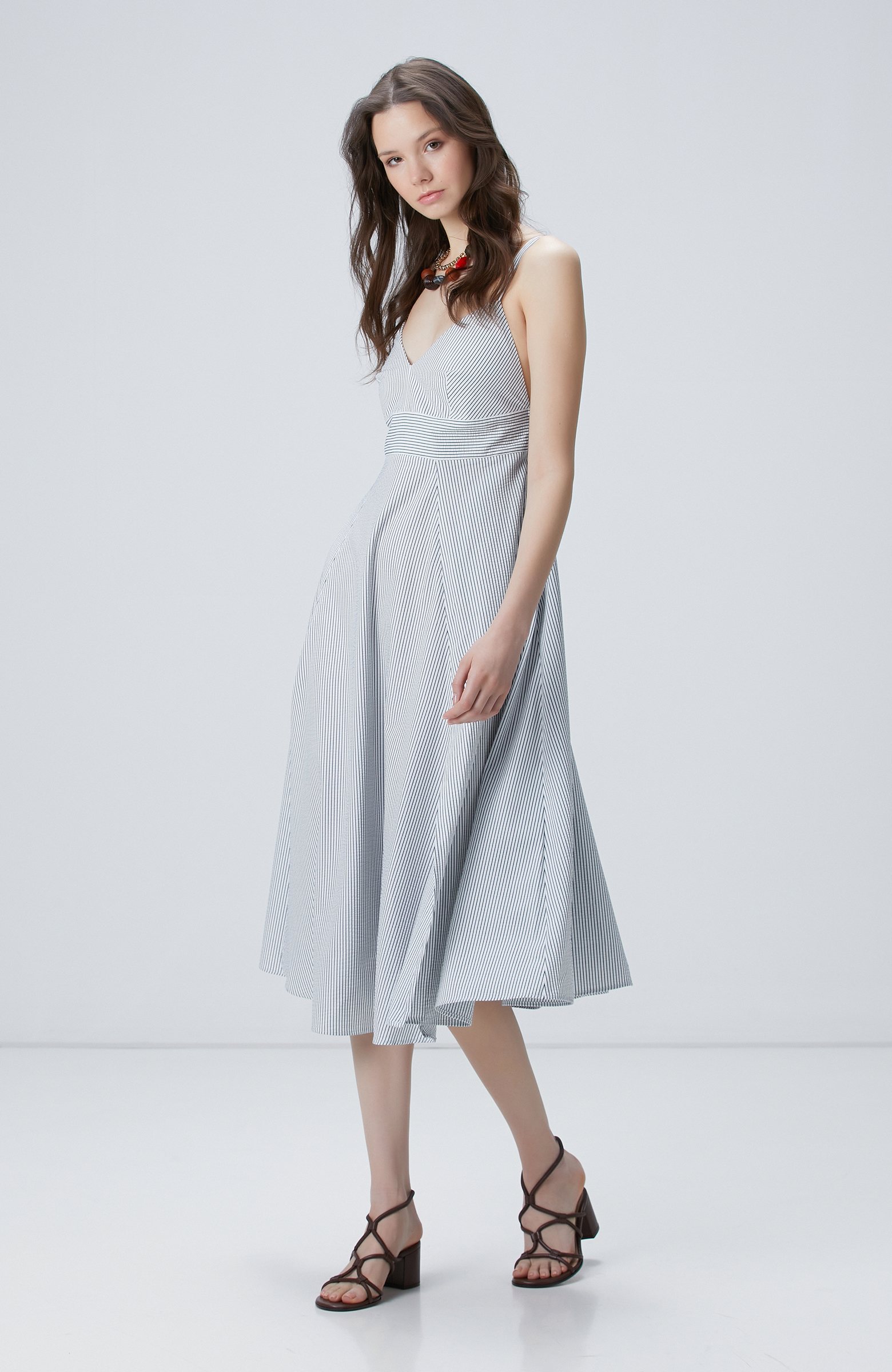 Lacivert Kırık Beyaz Çizgili Midi Elbise