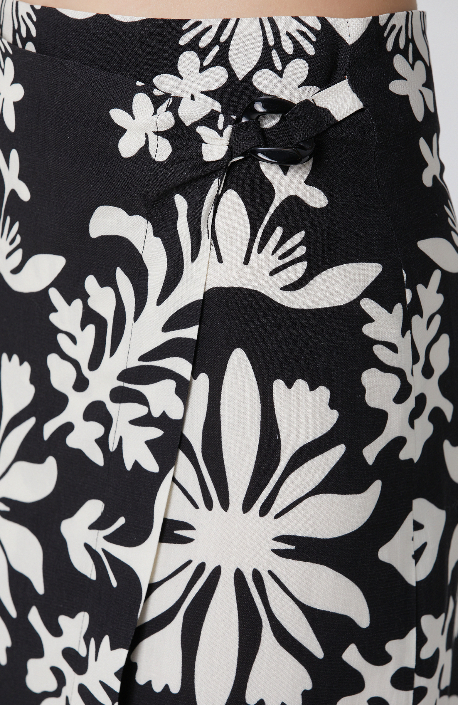 Siyah Beyaz Midi Keten Etek