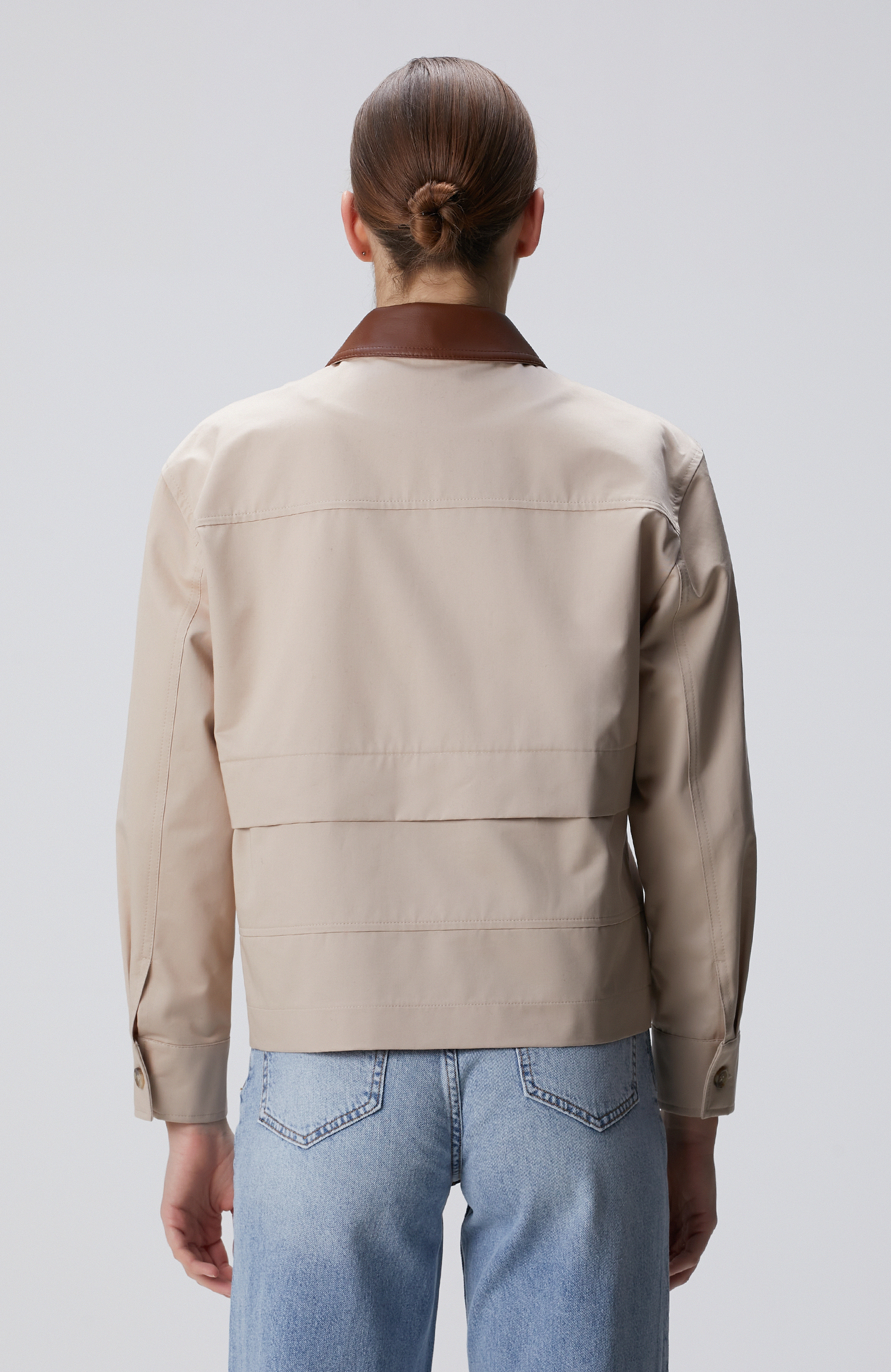 Açık Bej Kısa Pardösü