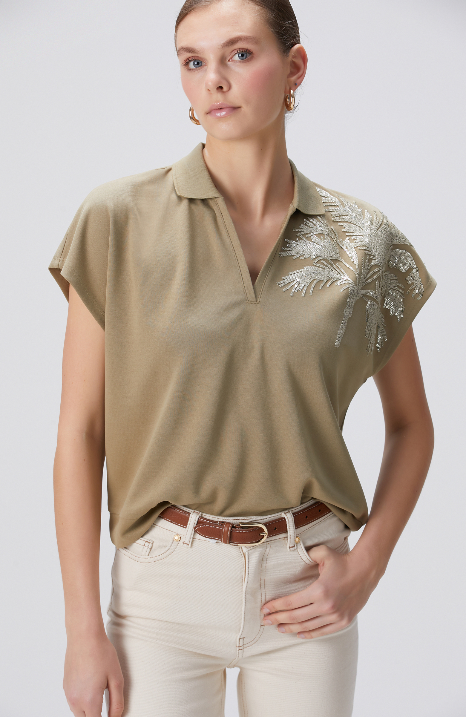 Limited Haki T-shirt