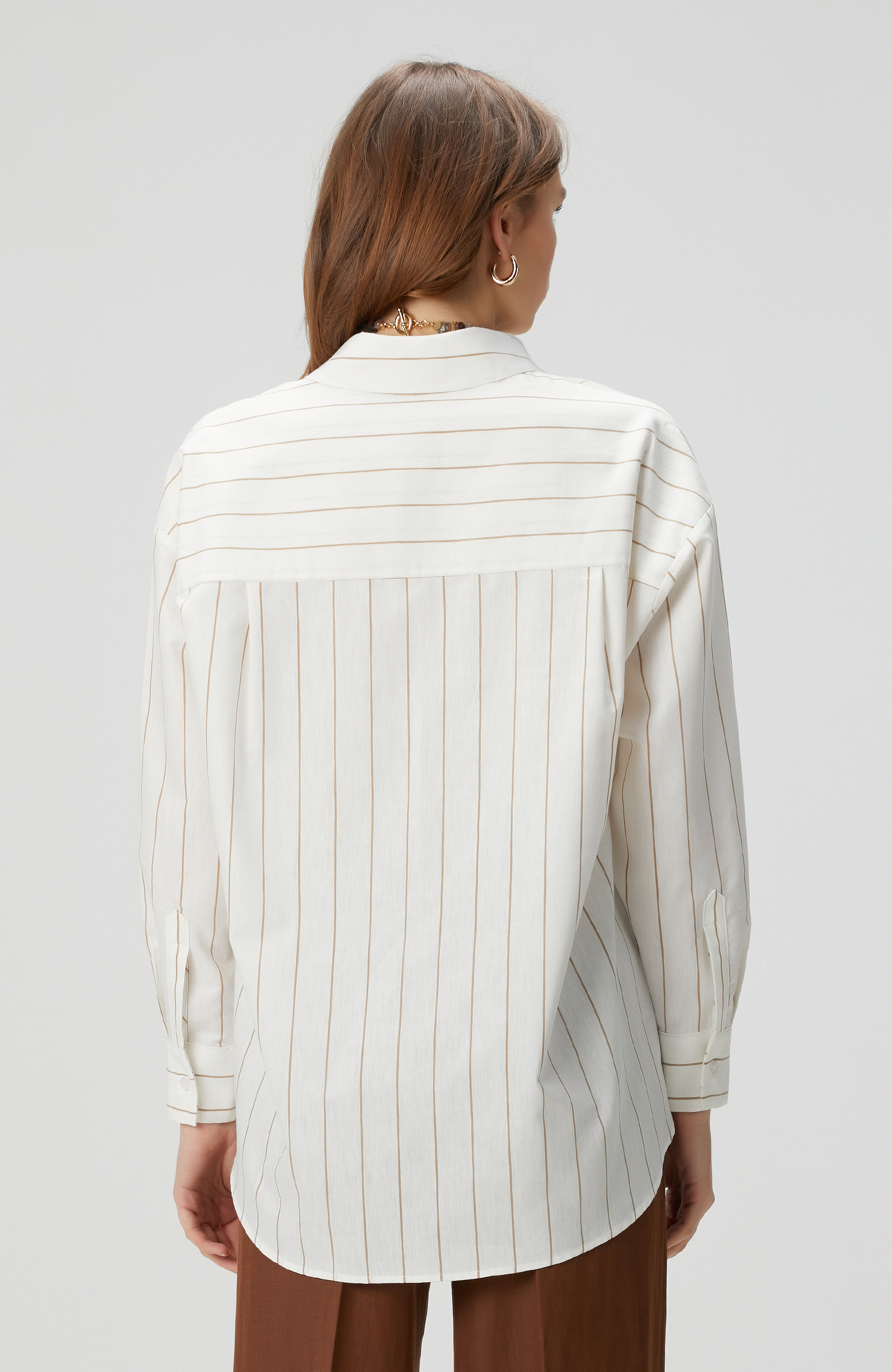 Bej Çizgili Keten Karışımlı Gömlek