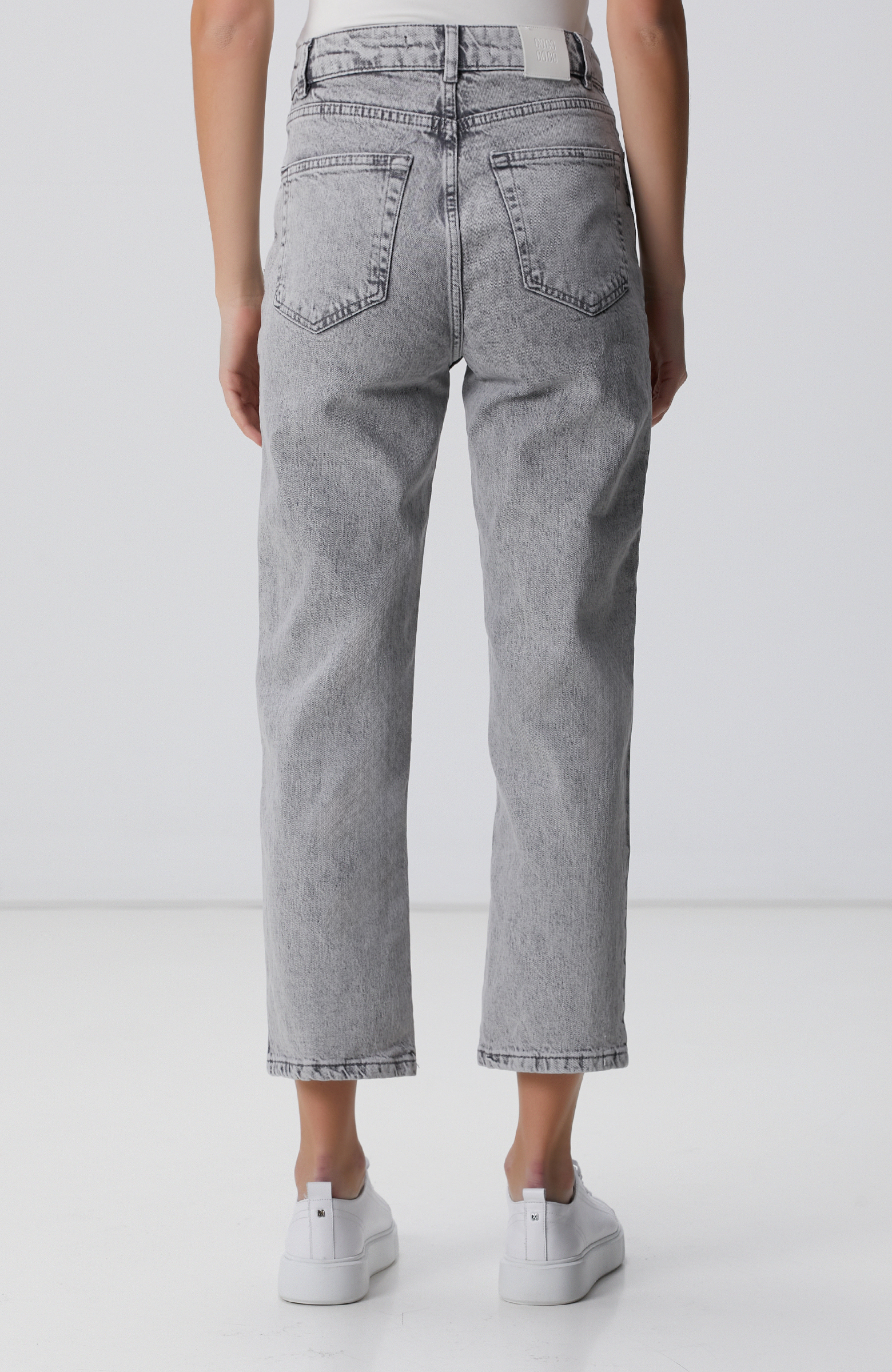 Açık Gri Denim Pantolon