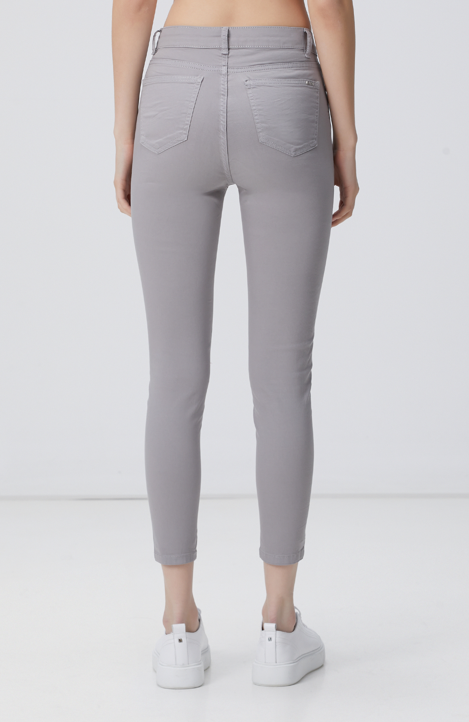 Açık Gri Casual Pantolon