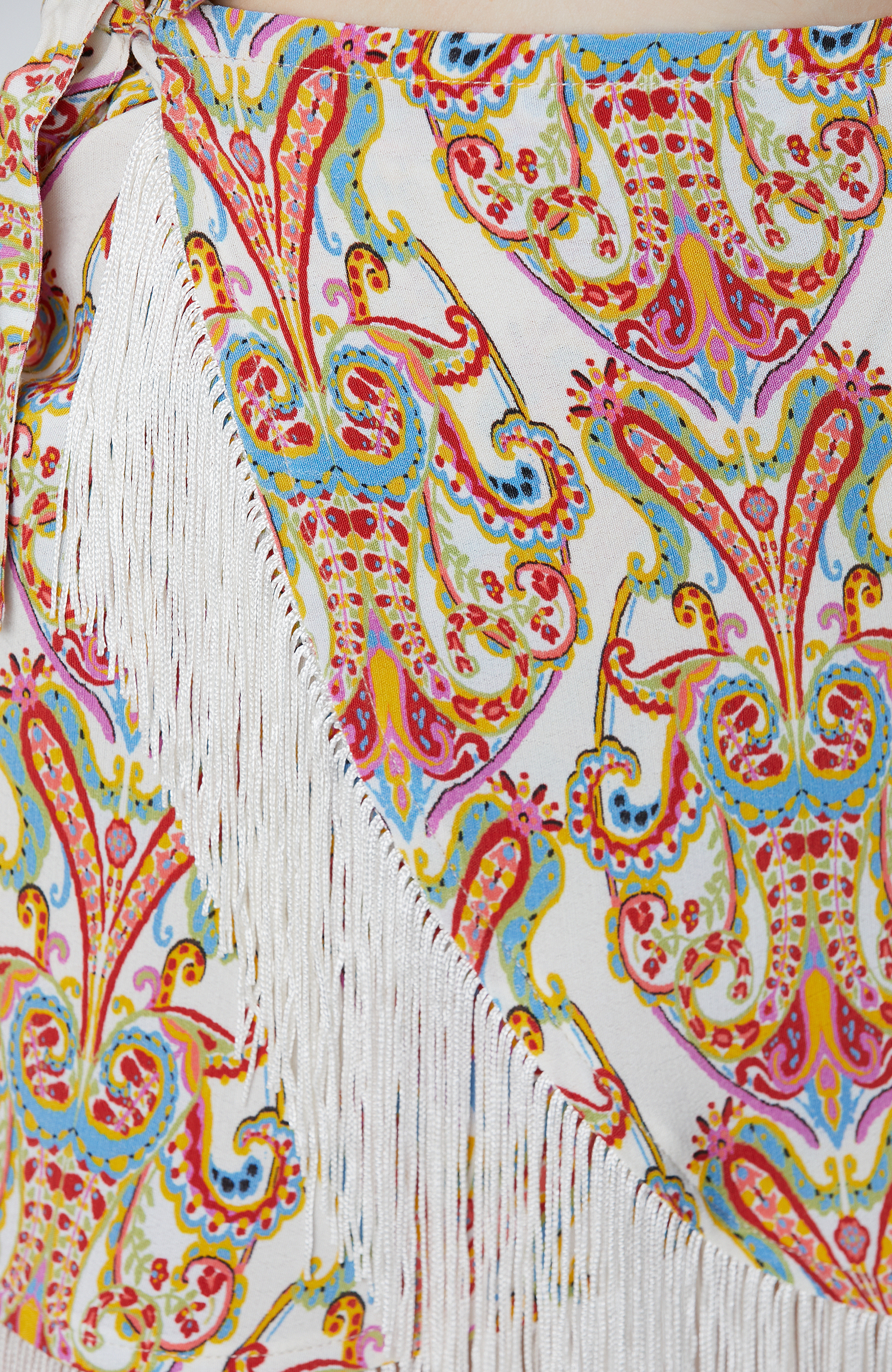 Bej Püsküllü Pareo