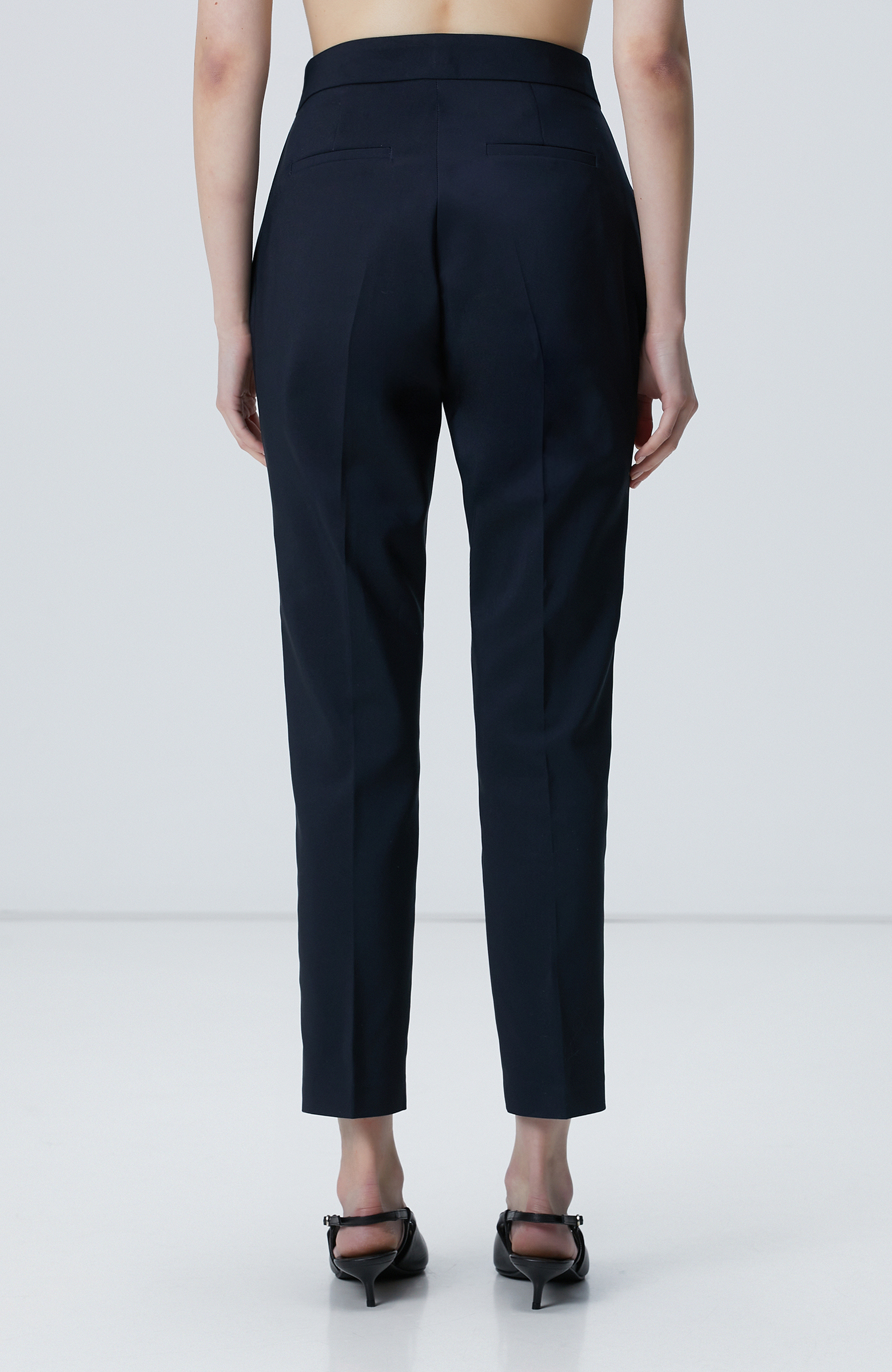 Lacivert Basic Dar Paça Beli Metal Aksesuarlı Pantolon