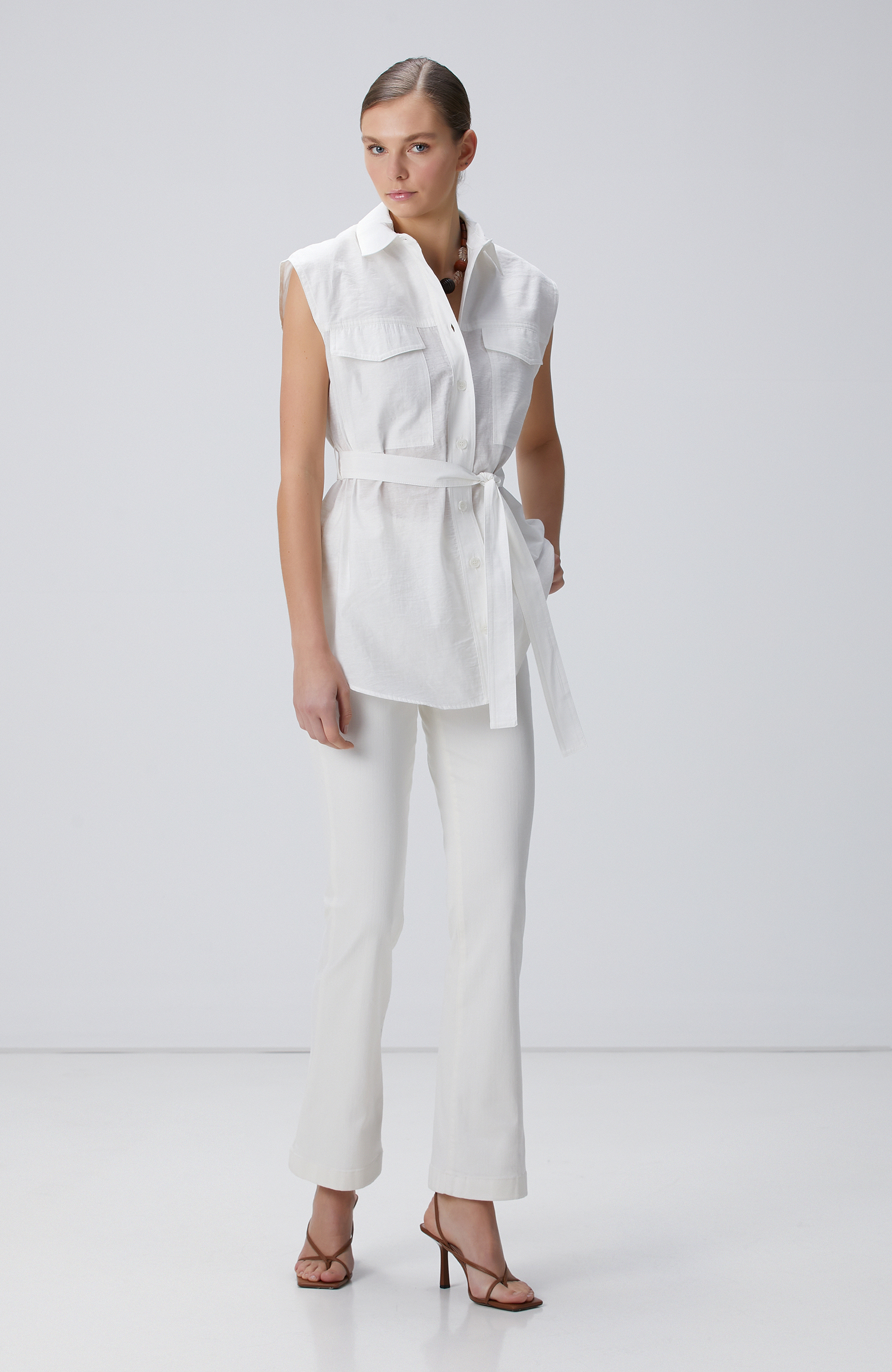 Kırık Beyaz Gömlek