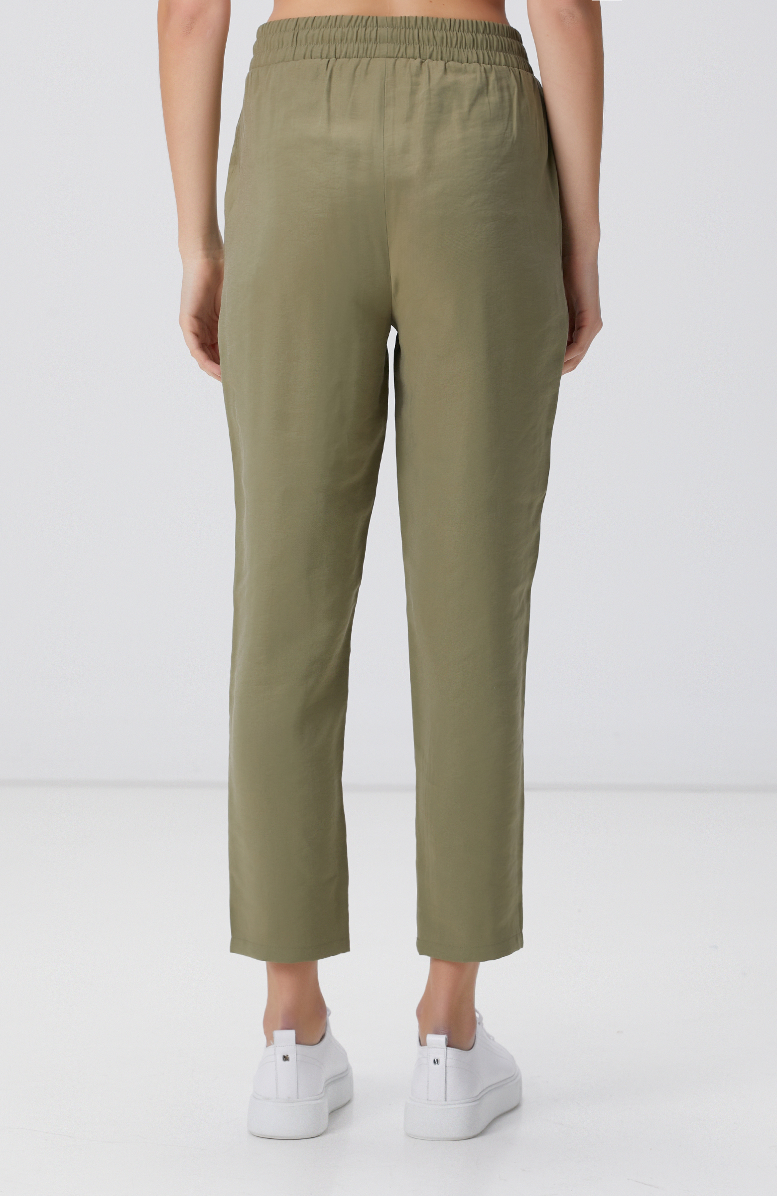 Haki Diyagonal Desenli Pantolon