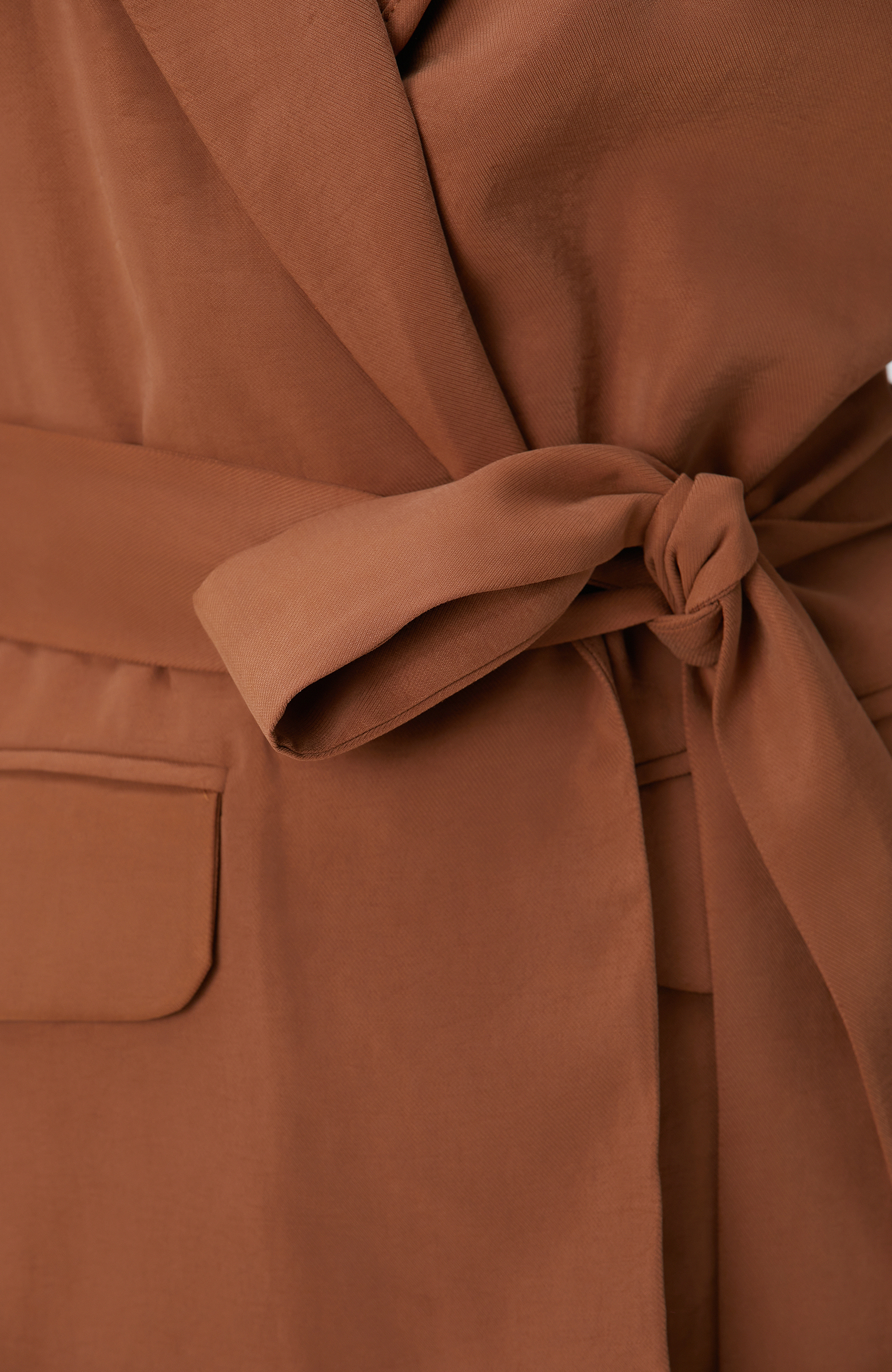 Kahverengi Beli Kuşaklı Ceket