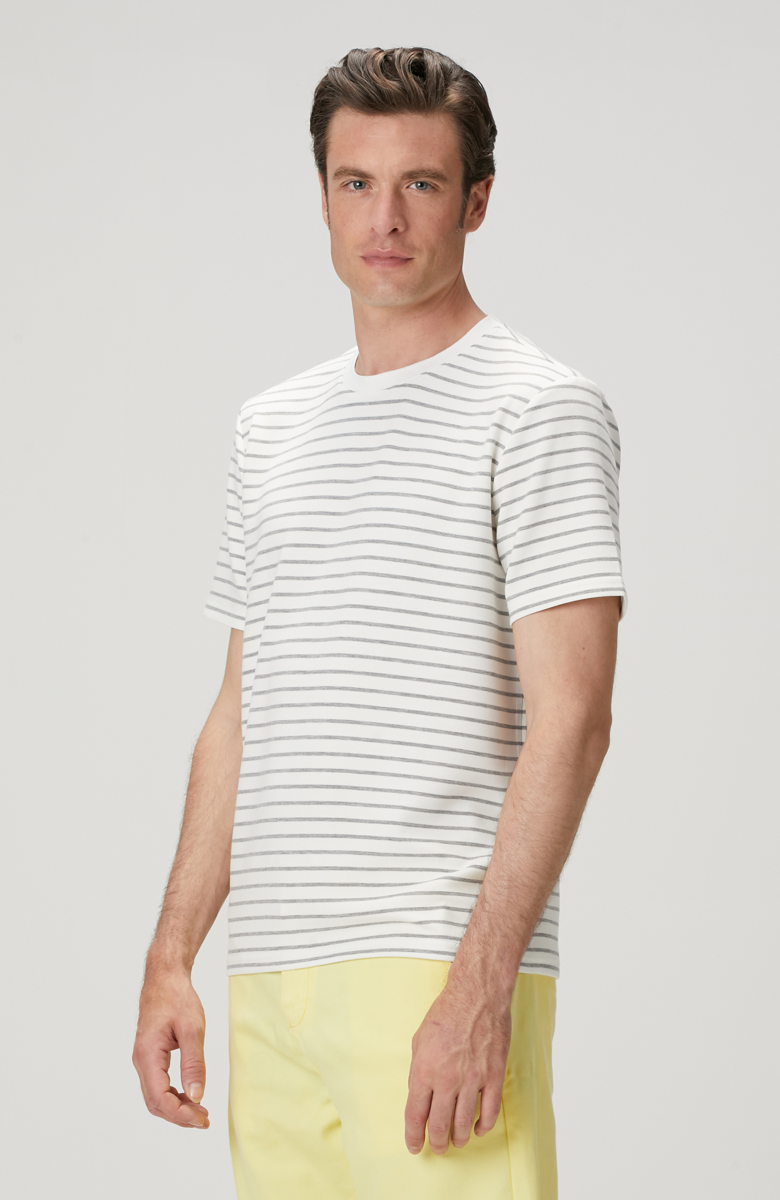 Kırık Beyaz Gömlek