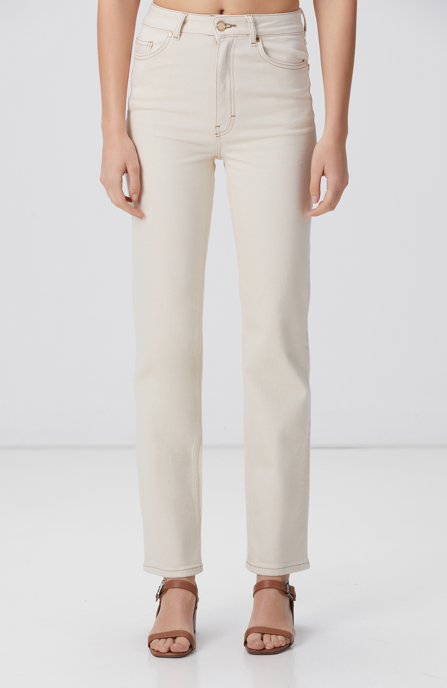 Kırık Beyaz Denim Pantolon