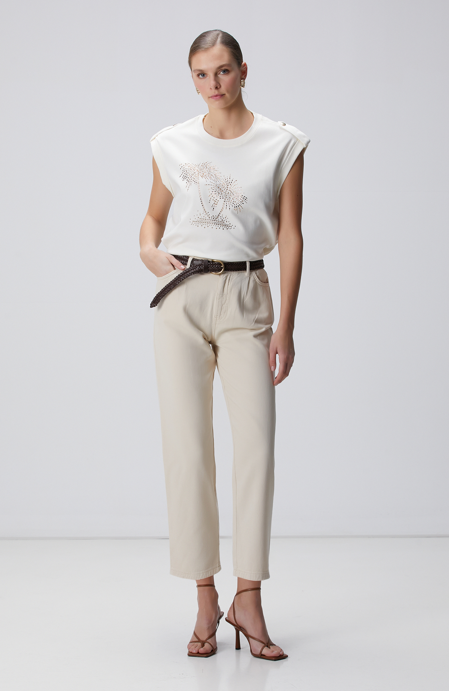 Limited Kırık Beyaz T-shirt