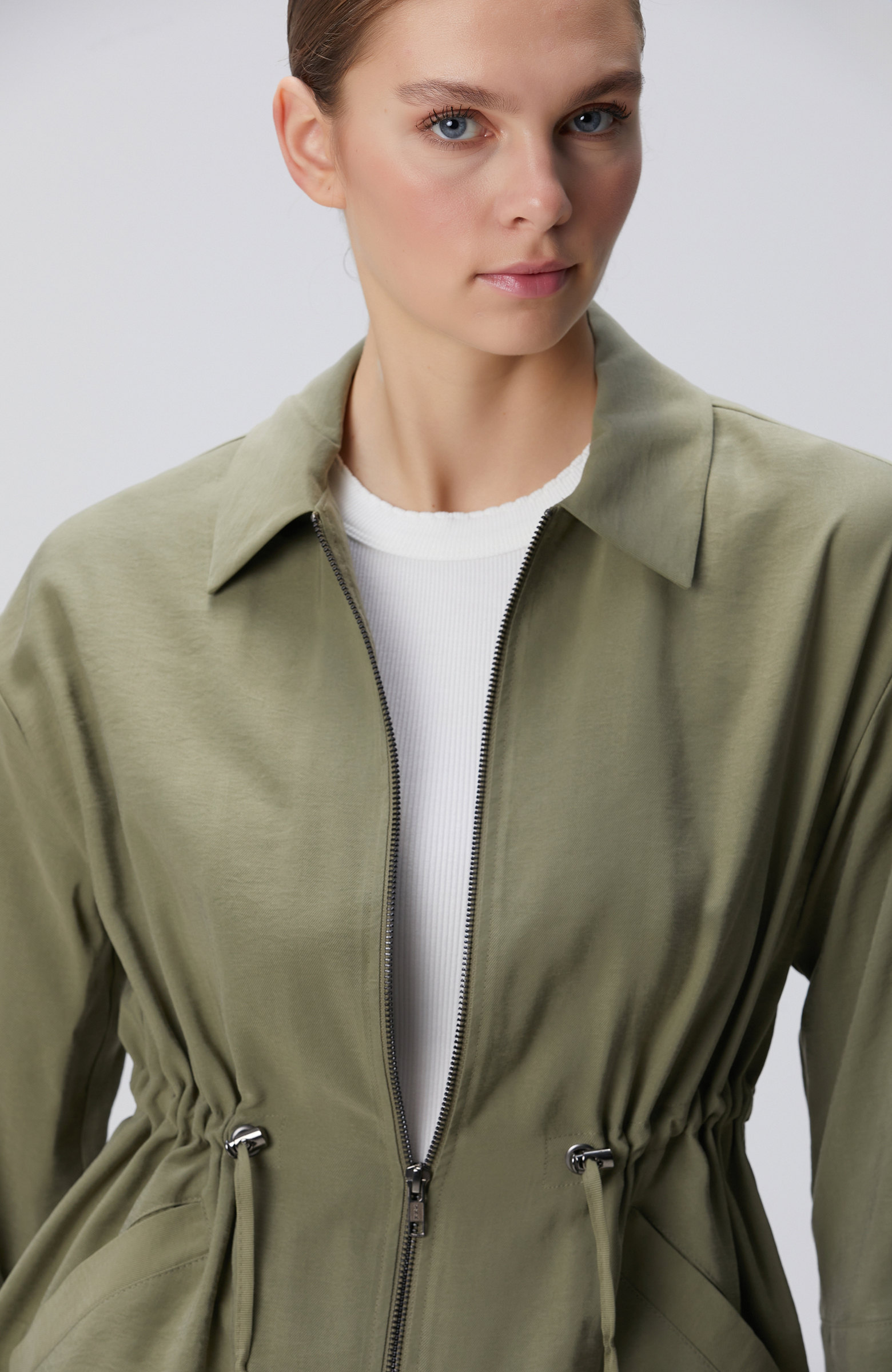 Haki Beli Büzgülü Ceket