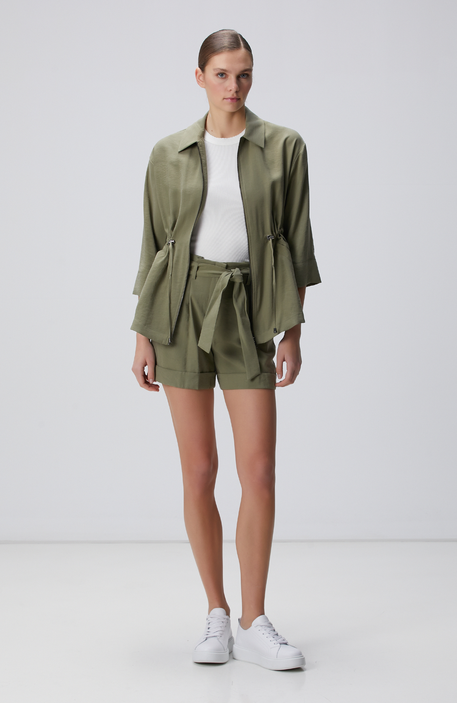 Haki Beli Büzgülü Ceket