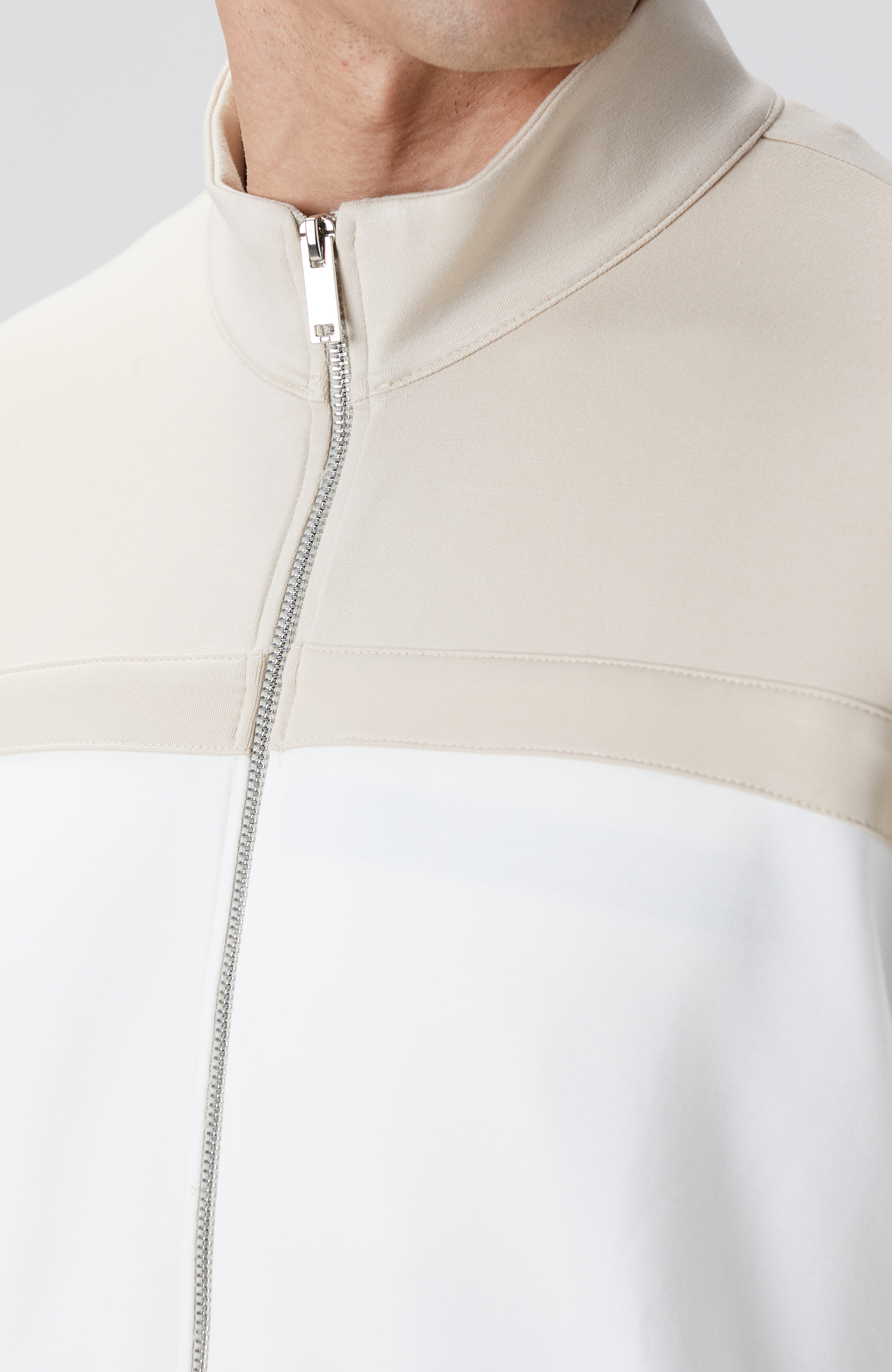 Kırık Beyaz Bej Sweatshirt