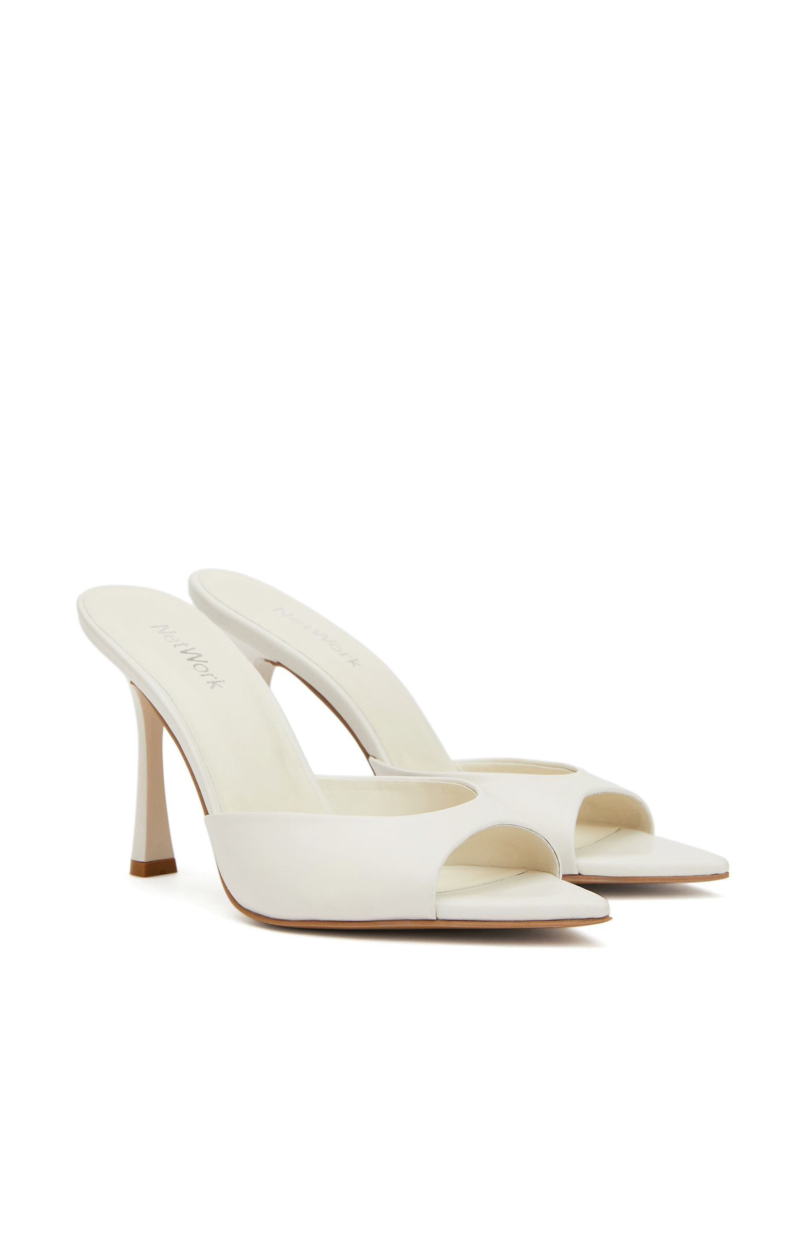 Kırık Beyaz Kadın Deri Terlik