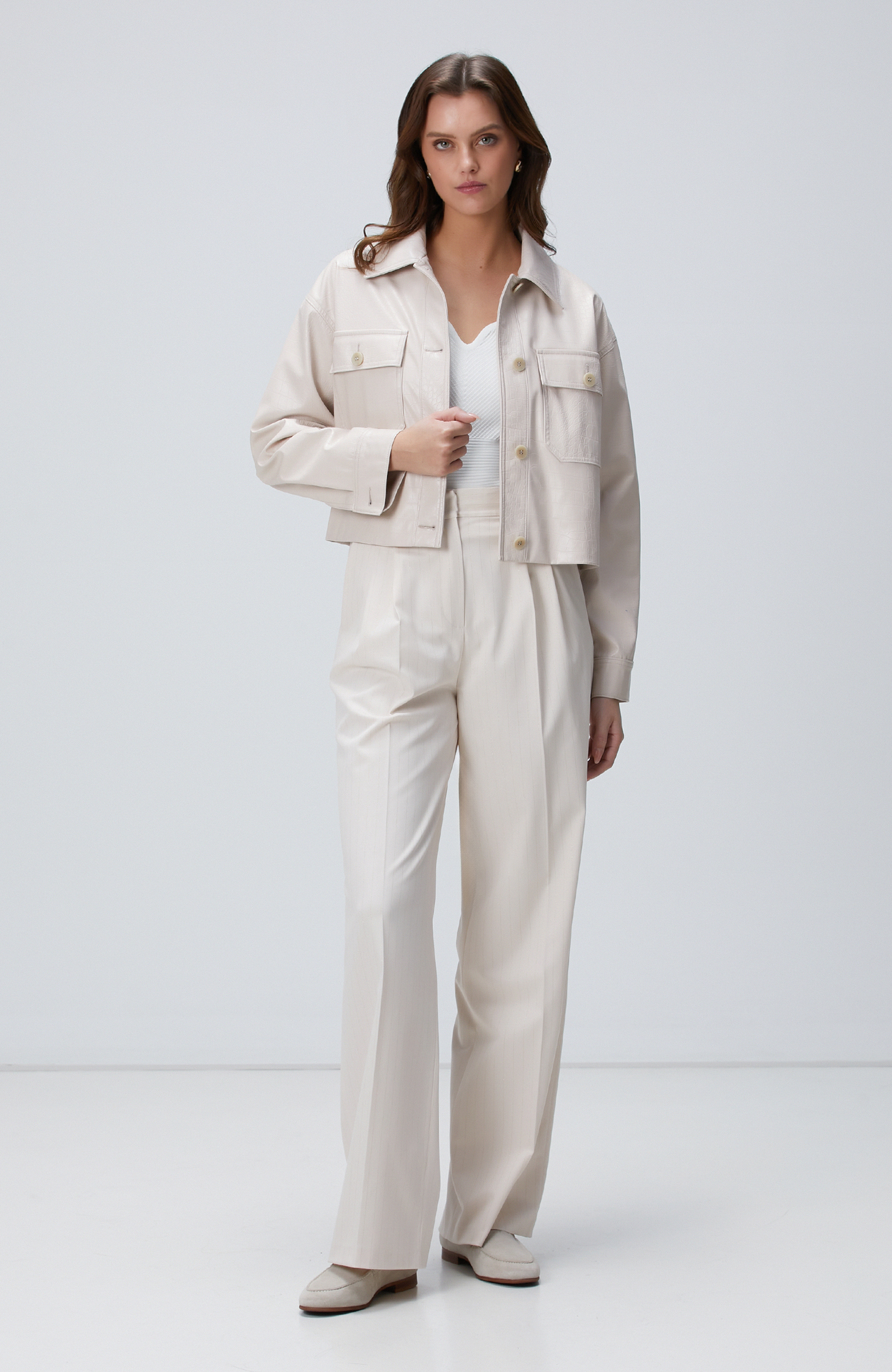 Açık Bej vegan Deri Mont