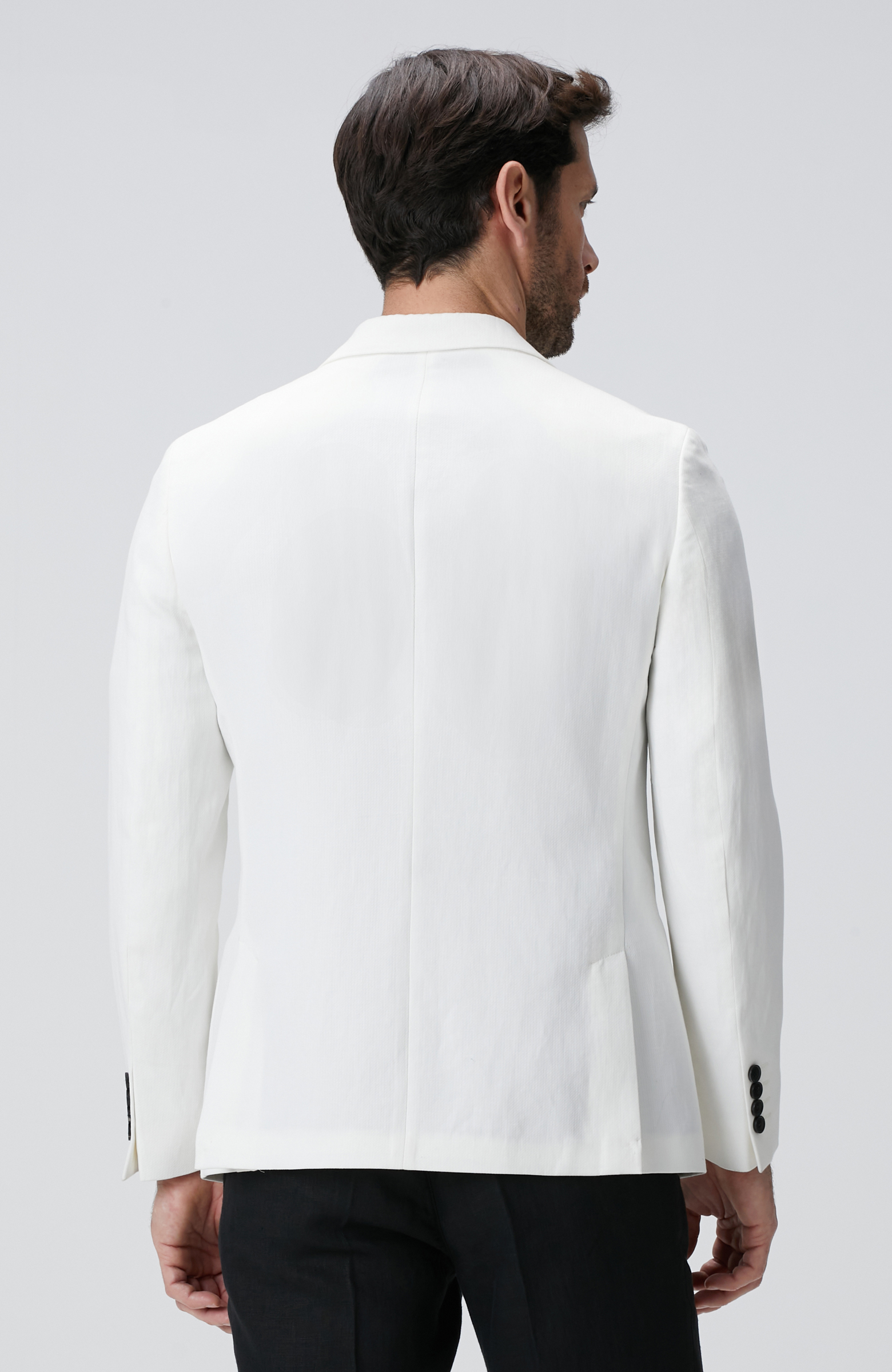 Kırık Beyaz Keten Karışımlı Ceket