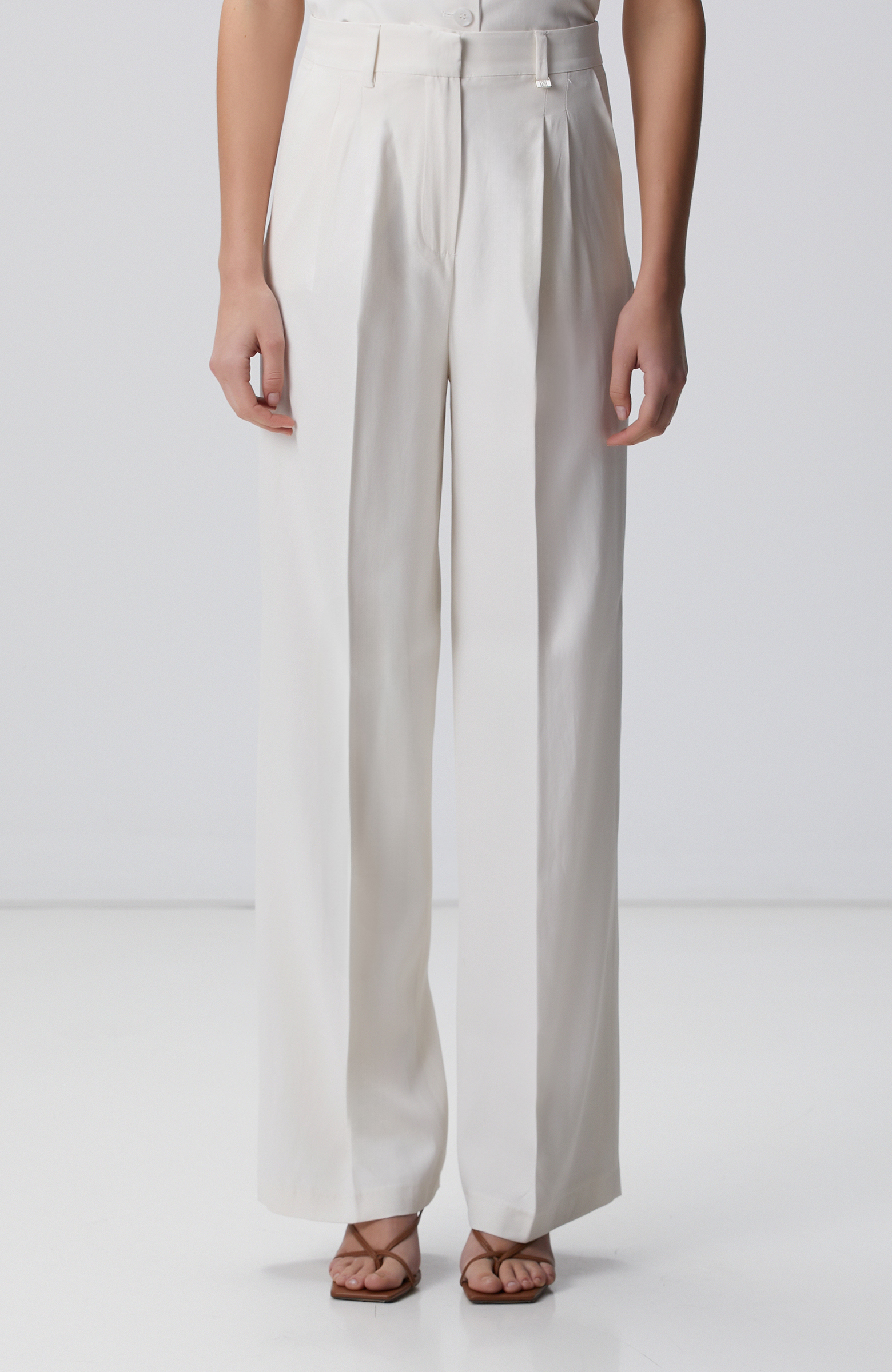 Kırık Beyaz Pantolon