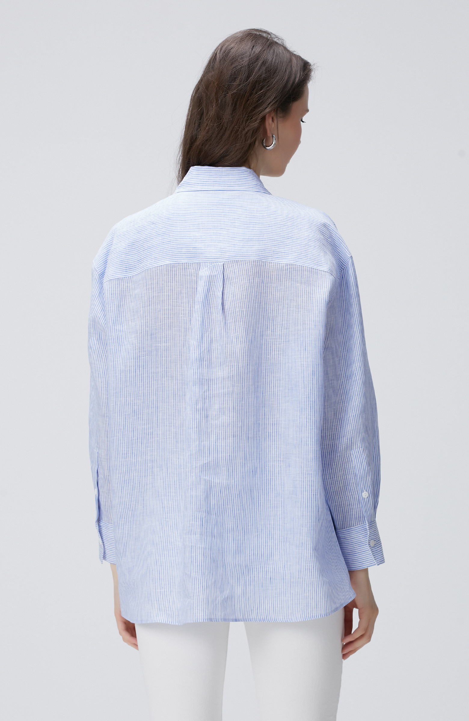 Mavi Beyaz Çizgili Keten Gömlek