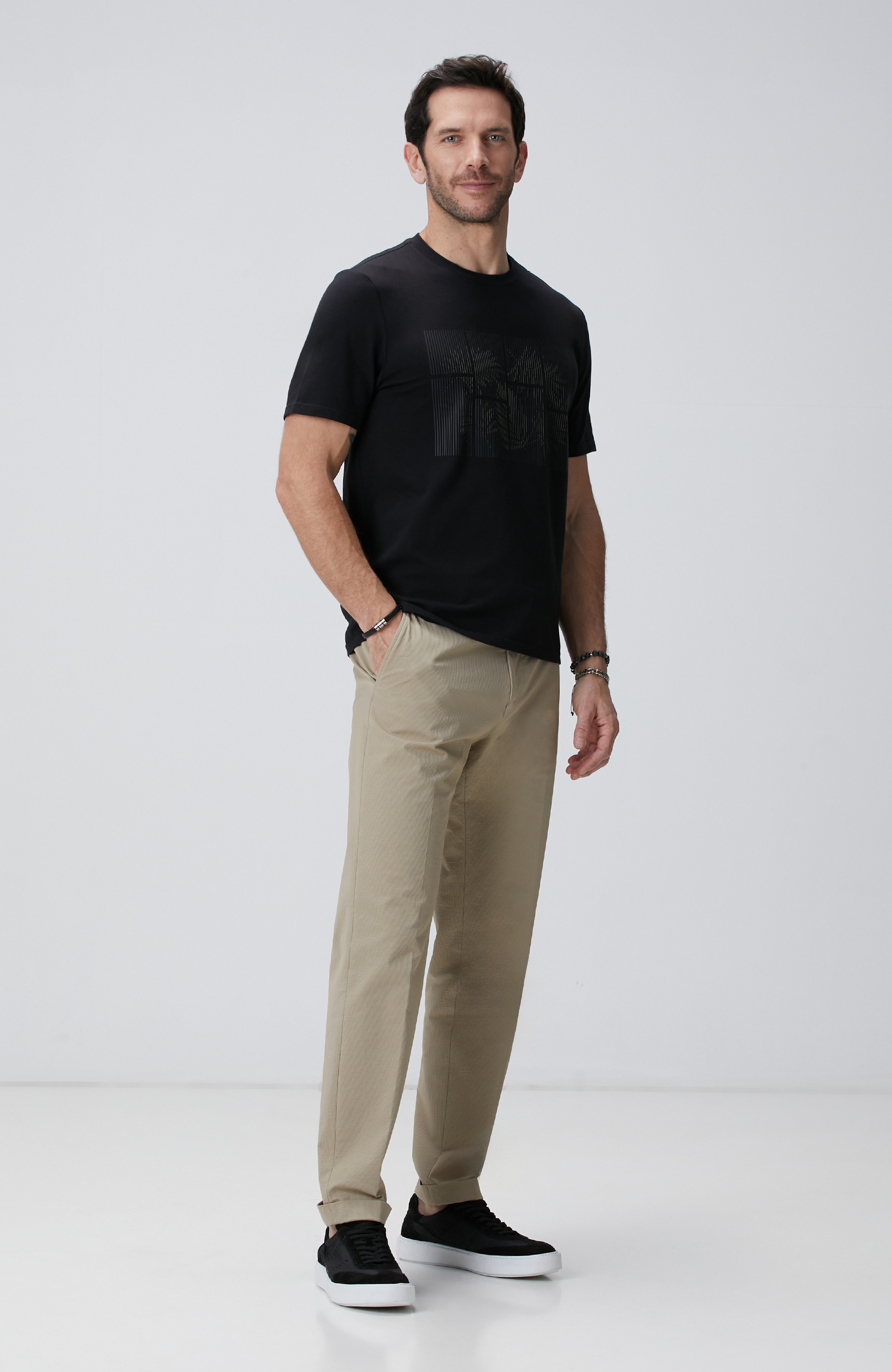 Siyah Hologram Baskılı N-Tech T-shirt