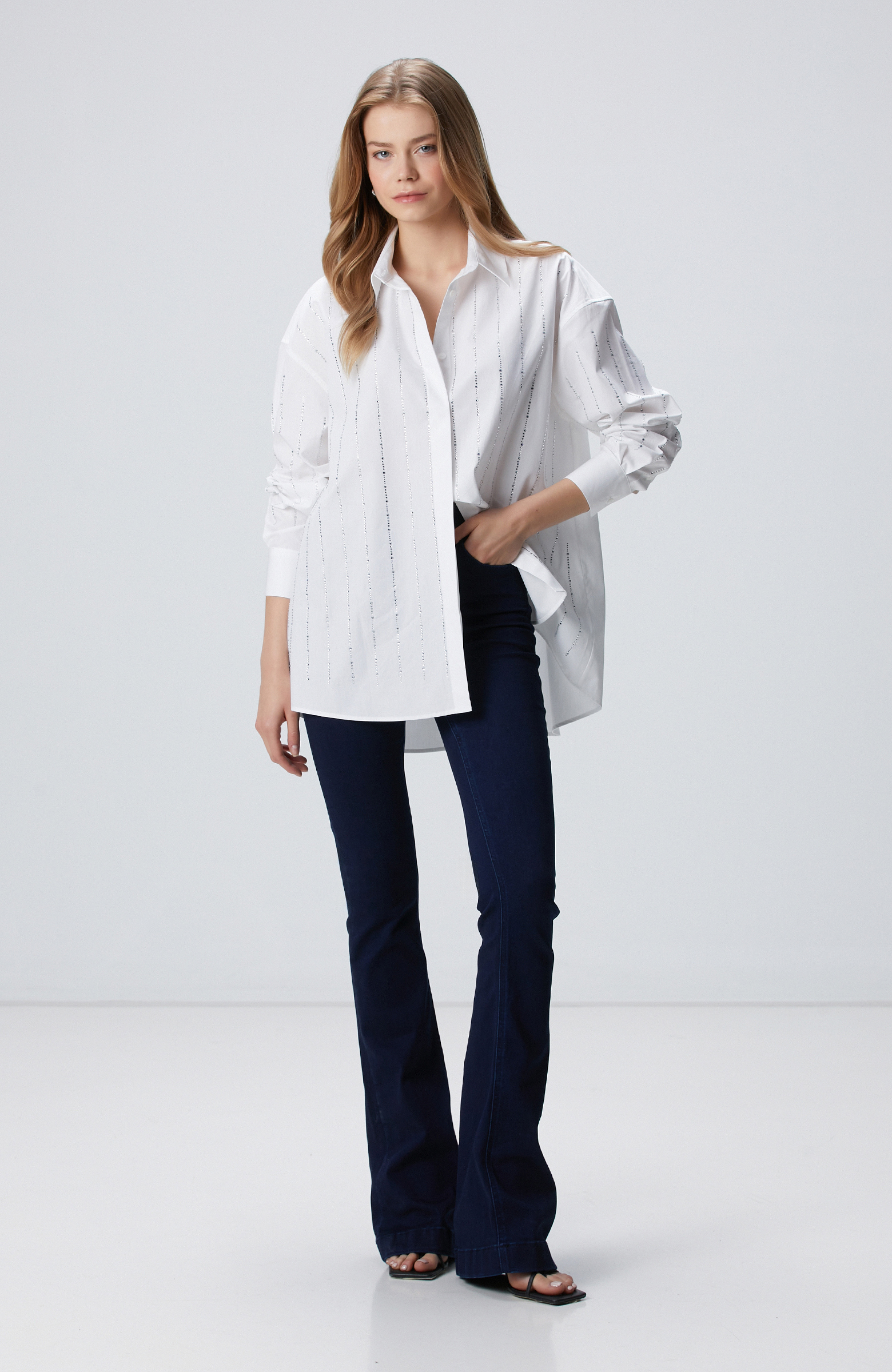 Beyaz Taş Baskılı Gömlek