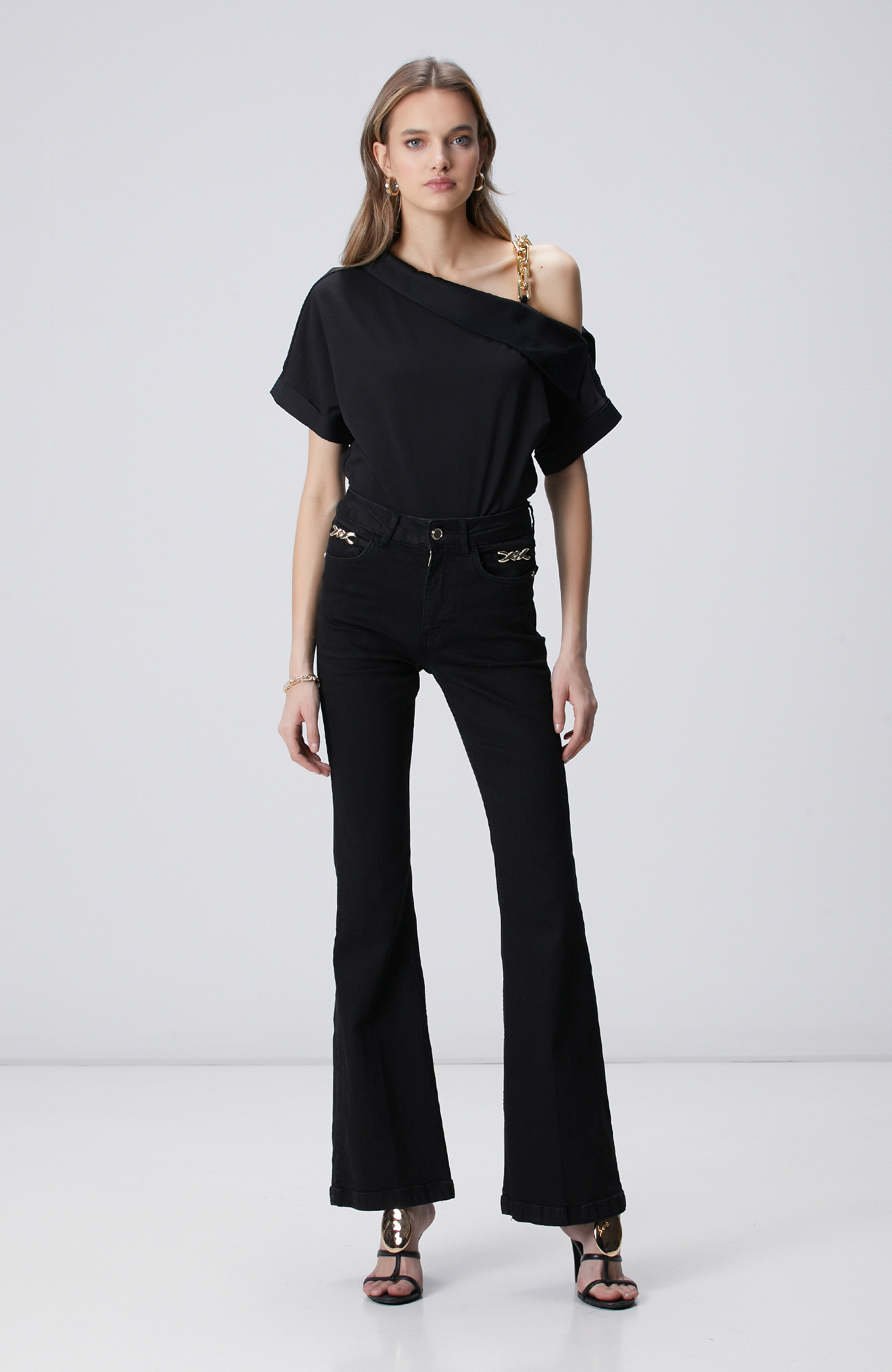 Black Accessory Flare Fit Denim Pants