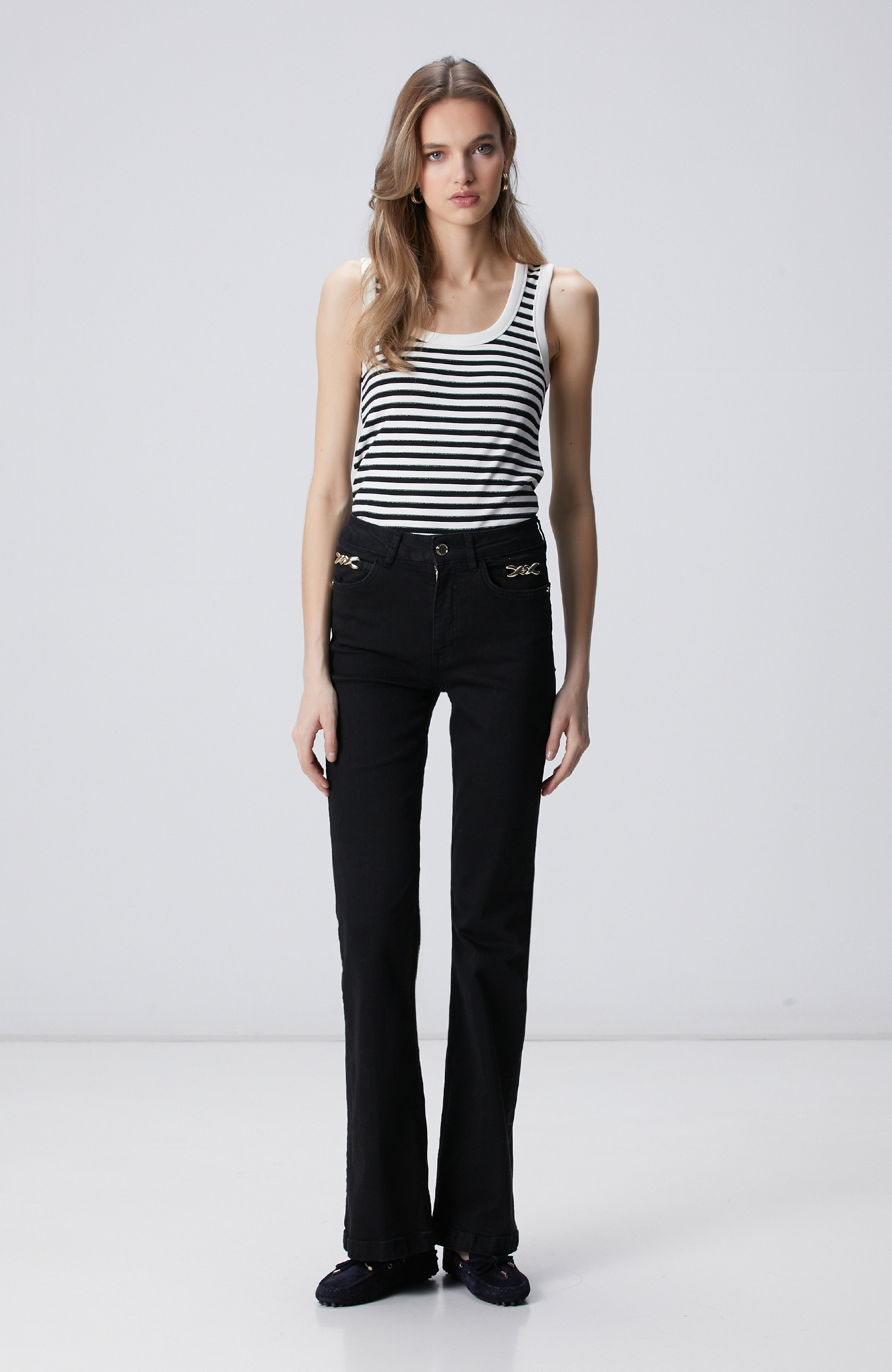 Black Accessory Flare Fit Denim Pants