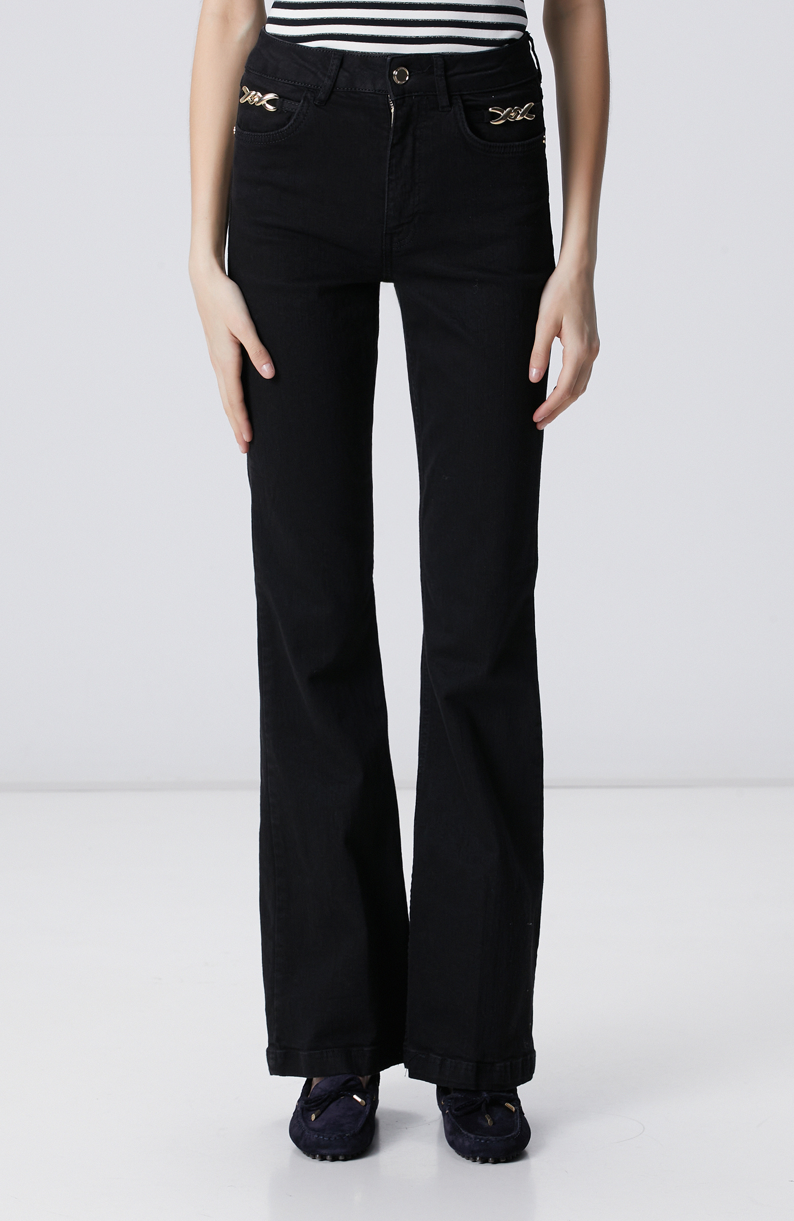 Black Accessory Flare Fit Denim Pants