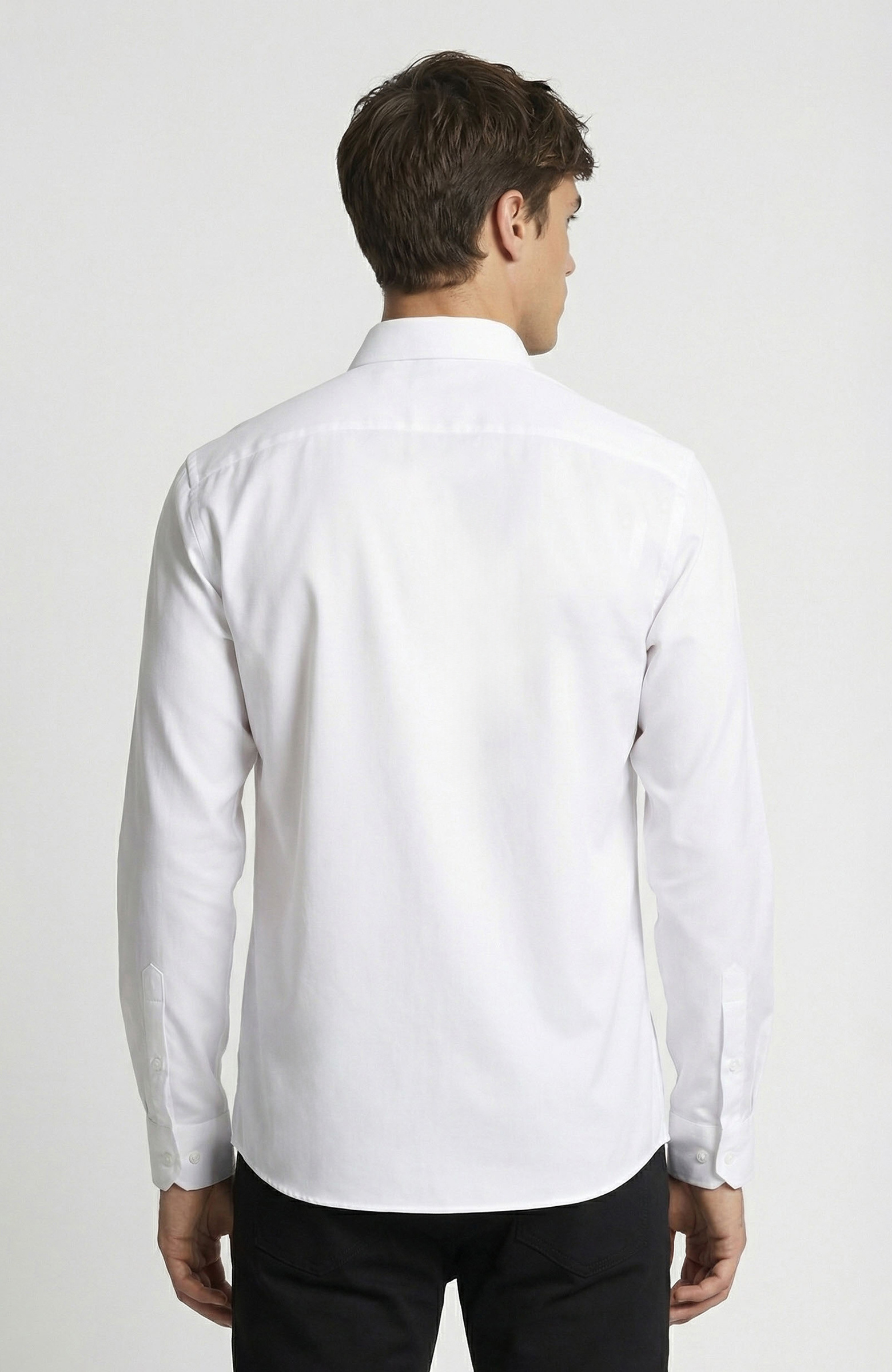 Regular Fit Beyaz Non Iron Jakarlı Gömlek