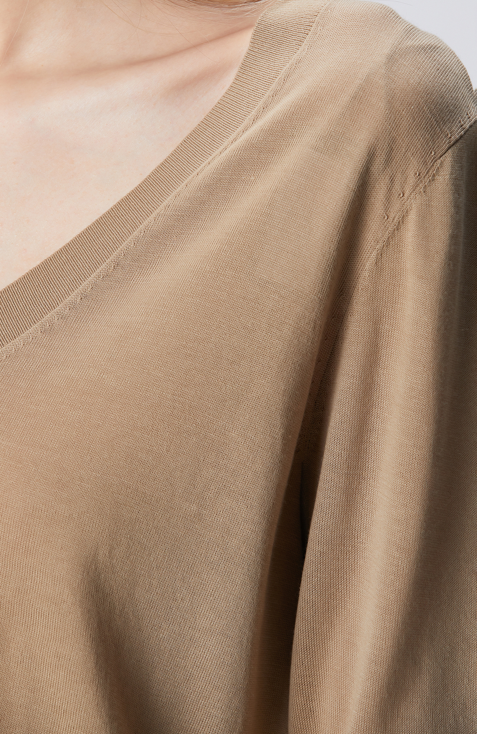 Limited Yağ Yeşili İpek Karışımlı V Yaka Kazak