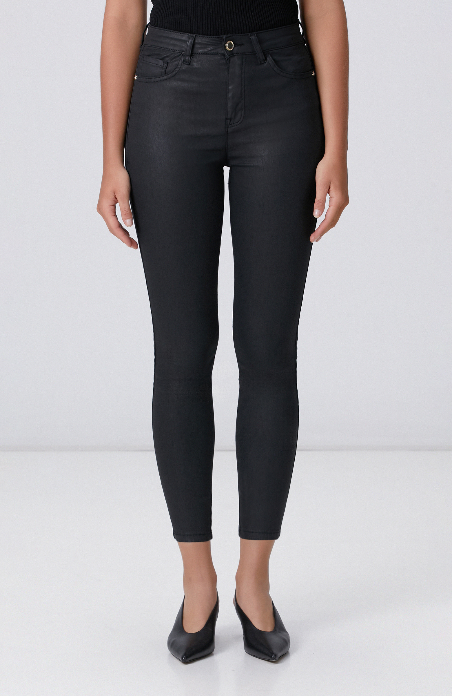 Siyah Kaplamalı Skinny Kalıp Denim Pantolon