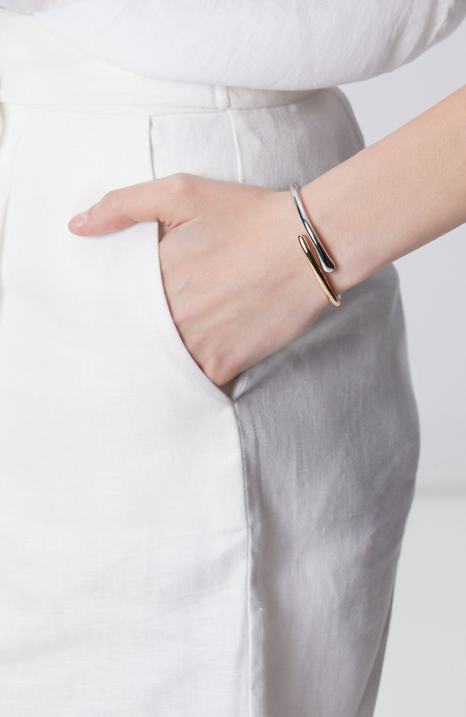 Silver Gold Women's Metal Bracelet