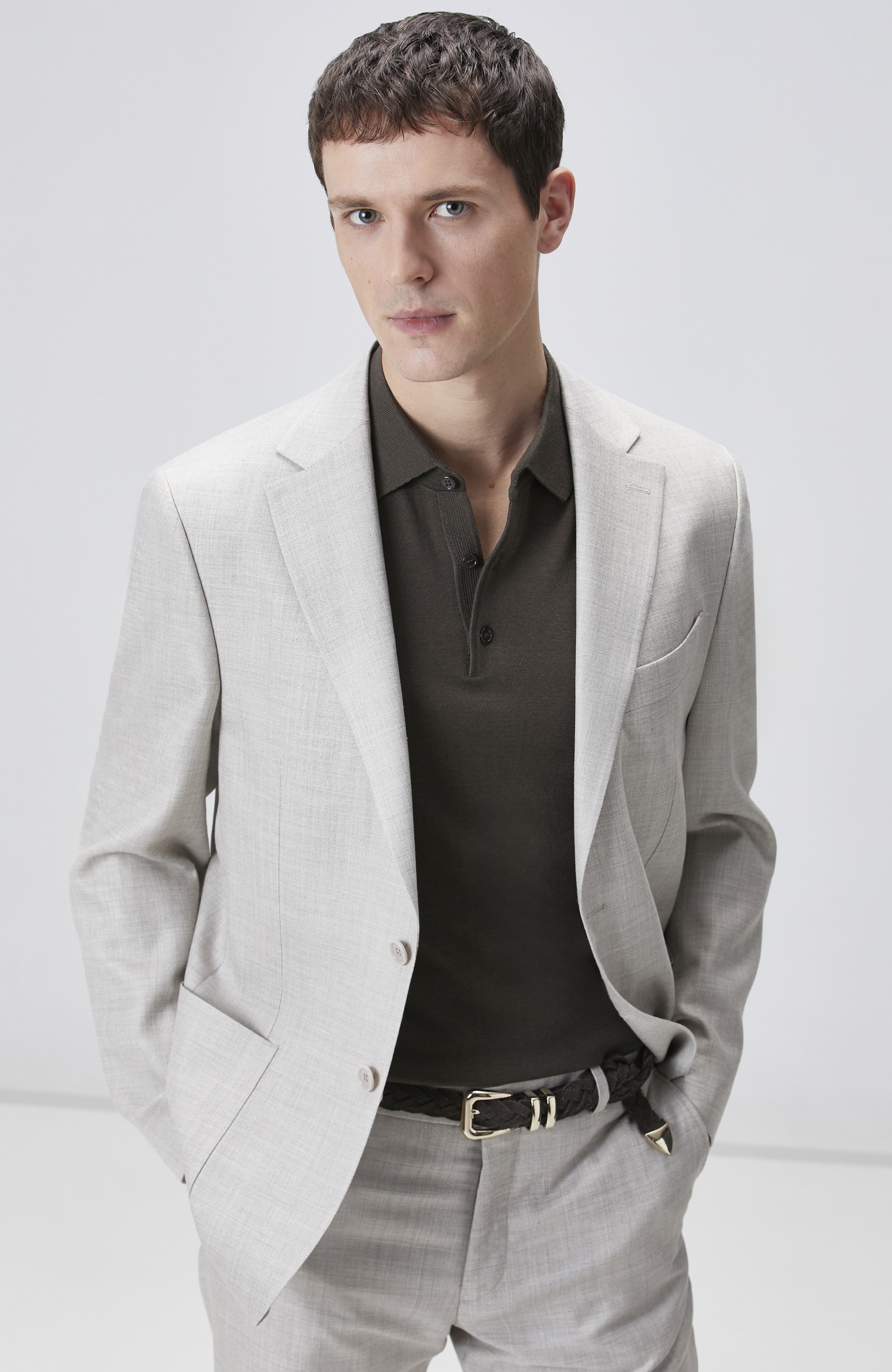 Bej Limited Loro Piana Kumaşından Üretilen Yün İpek Karışımlı Takım Elbise