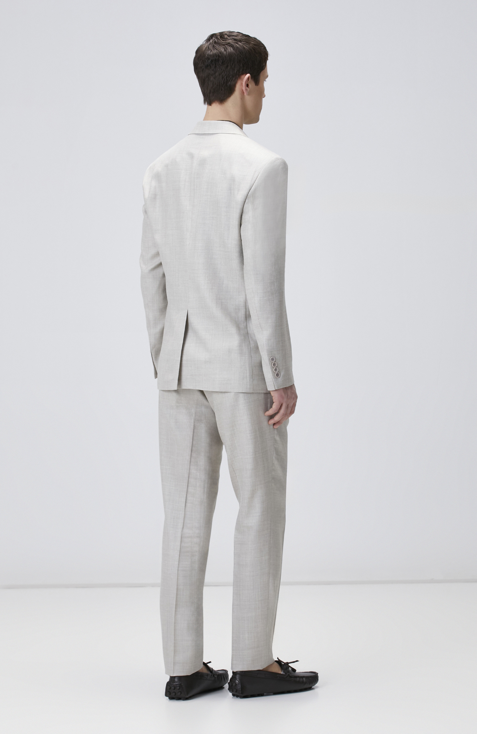 Bej Limited Loro Piana Kumaşından Üretilen Yün İpek Karışımlı Takım Elbise