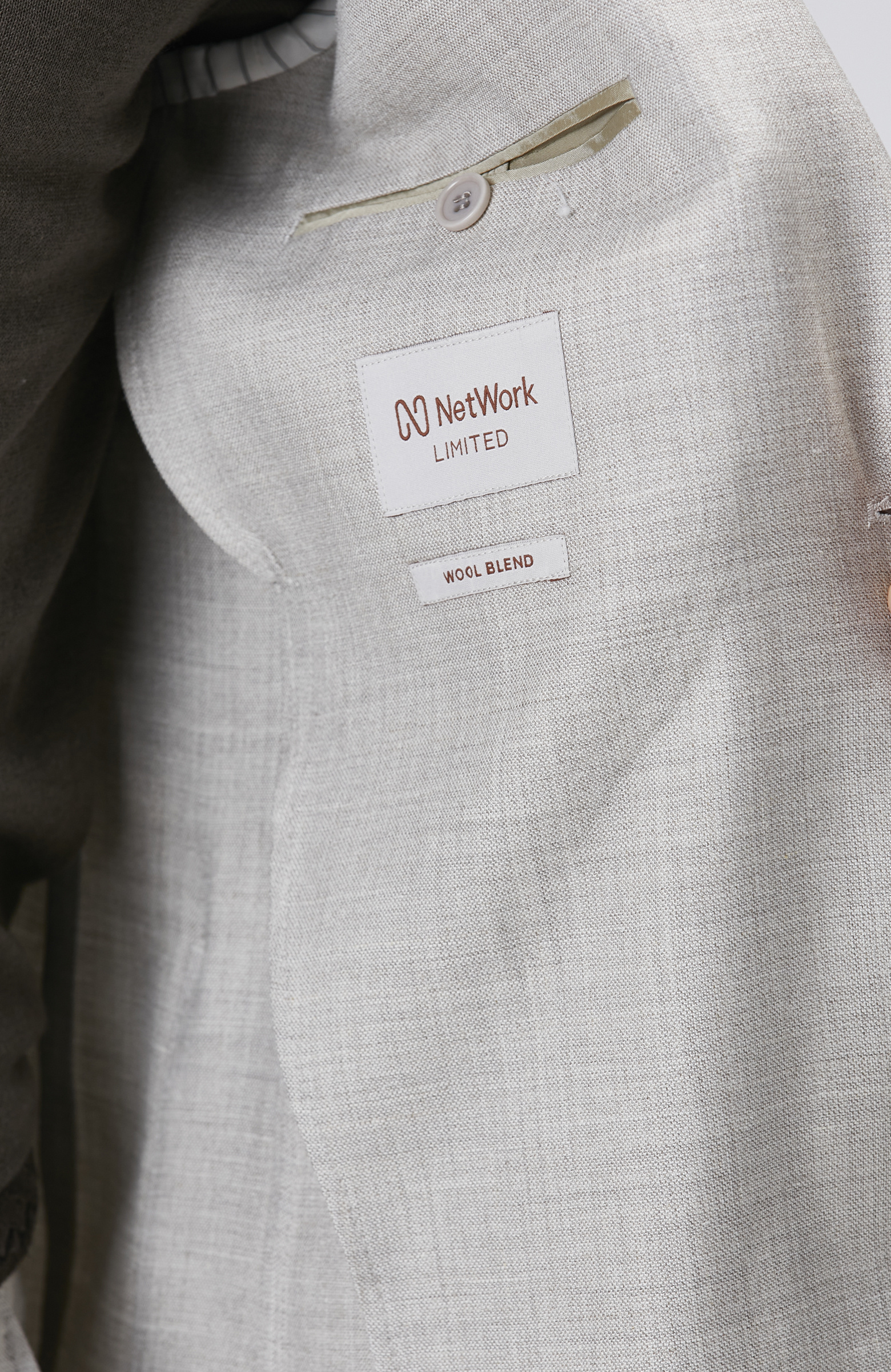 Bej Limited Loro Piana Kumaşından Üretilen Yün İpek Karışımlı Takım Elbise