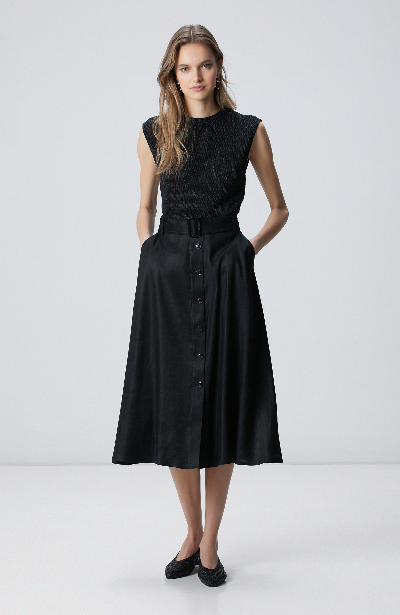 Siyah Düğmeli Midi Keten Etek