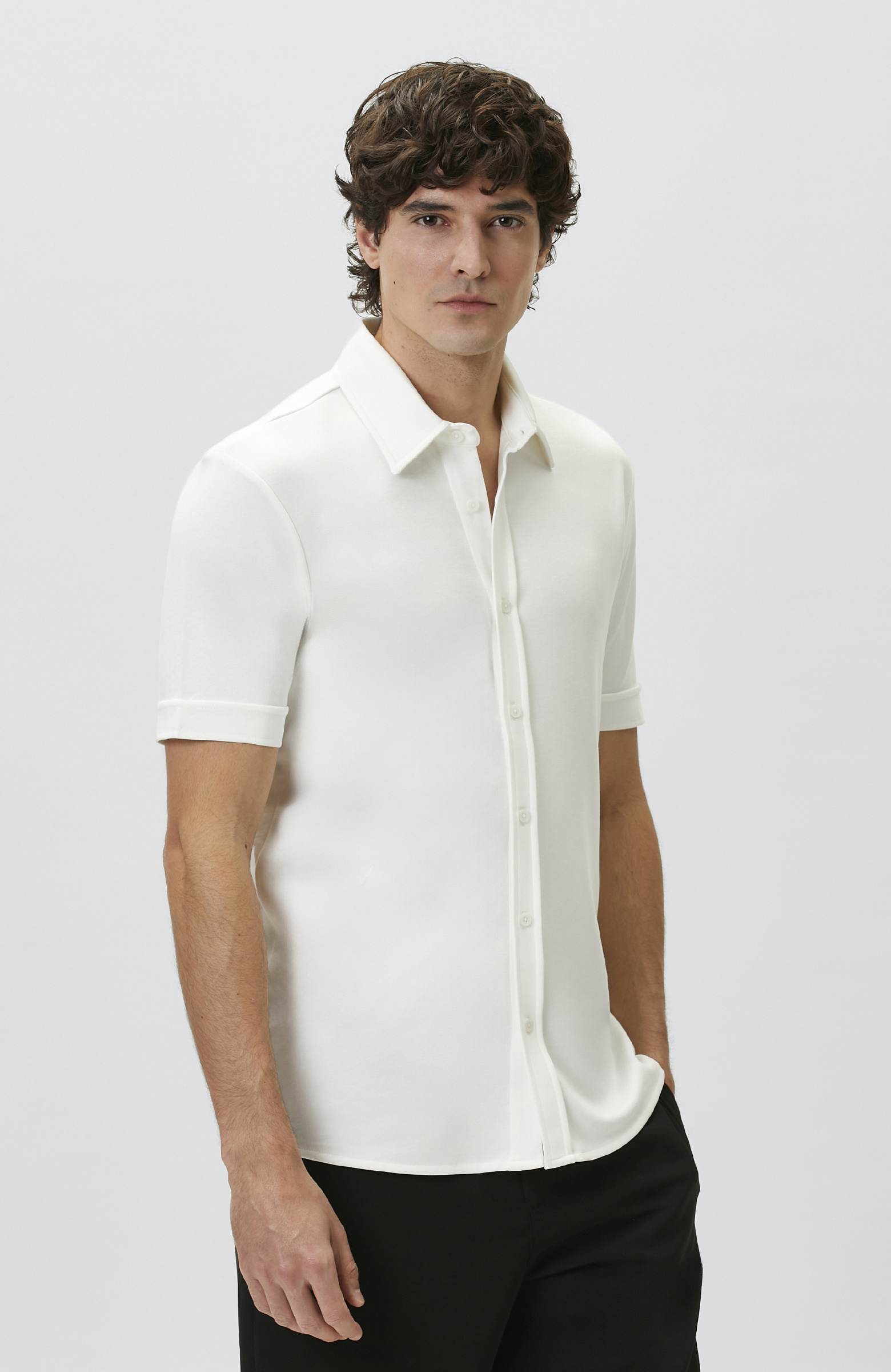 Slim Fit Off White Short Sleeve Knitted Shirt