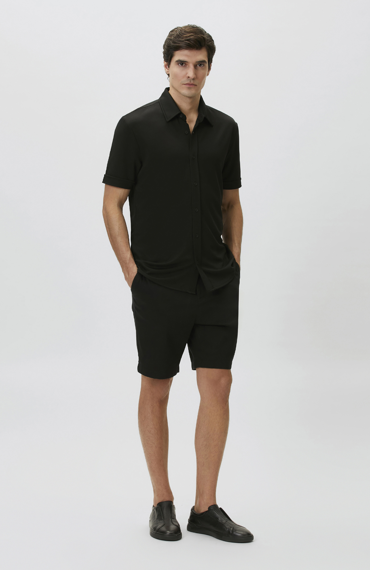 Slim Fit Black Short Sleeve Knitted Shirt