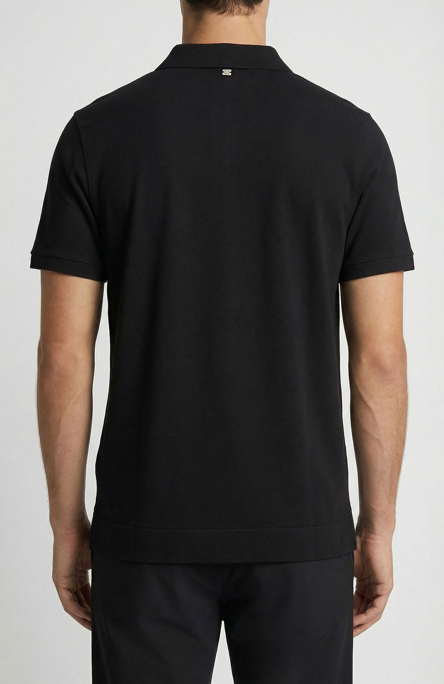 Siyah Apaş Yaka Basic Kısa Kol Kazak