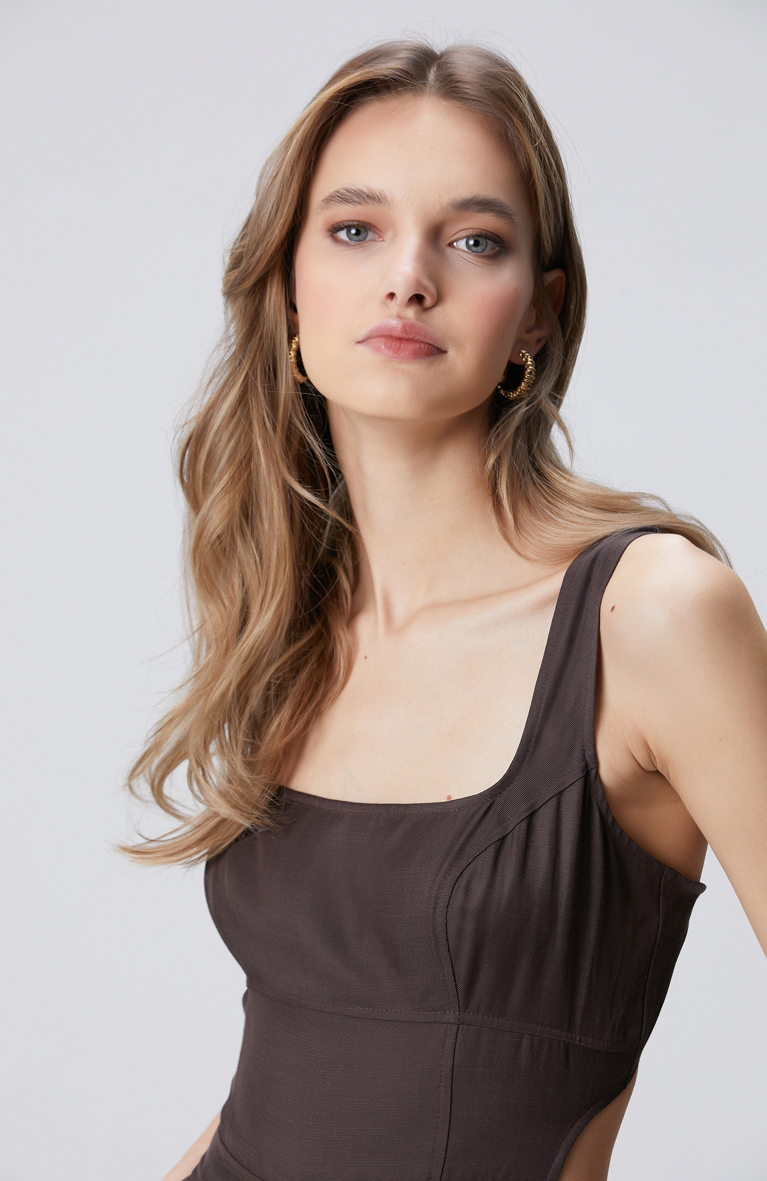 Brown Low-cut Jumpsuit